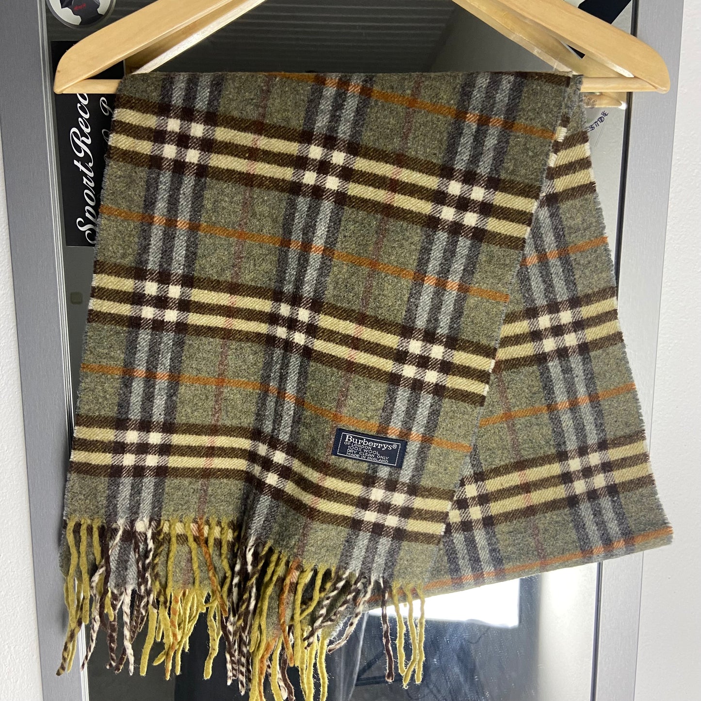 Burberrys Scarf
