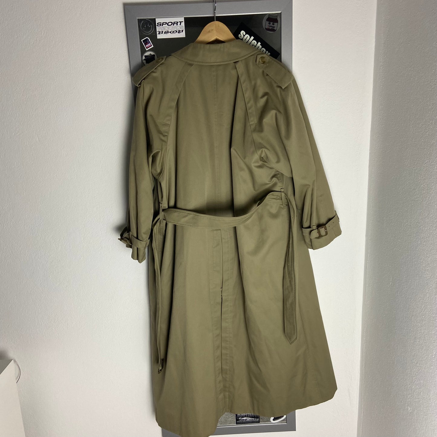 Burberry Trenchcoat Size 16/XL including Inlet