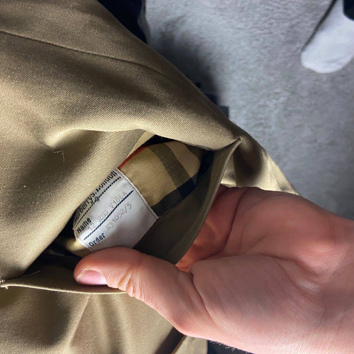 Burberry Trenchcoat Size 12/M