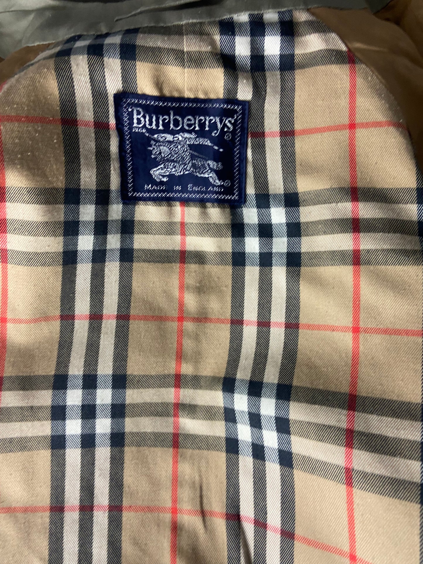 Burberry Trenchcoat Size 18/XXL