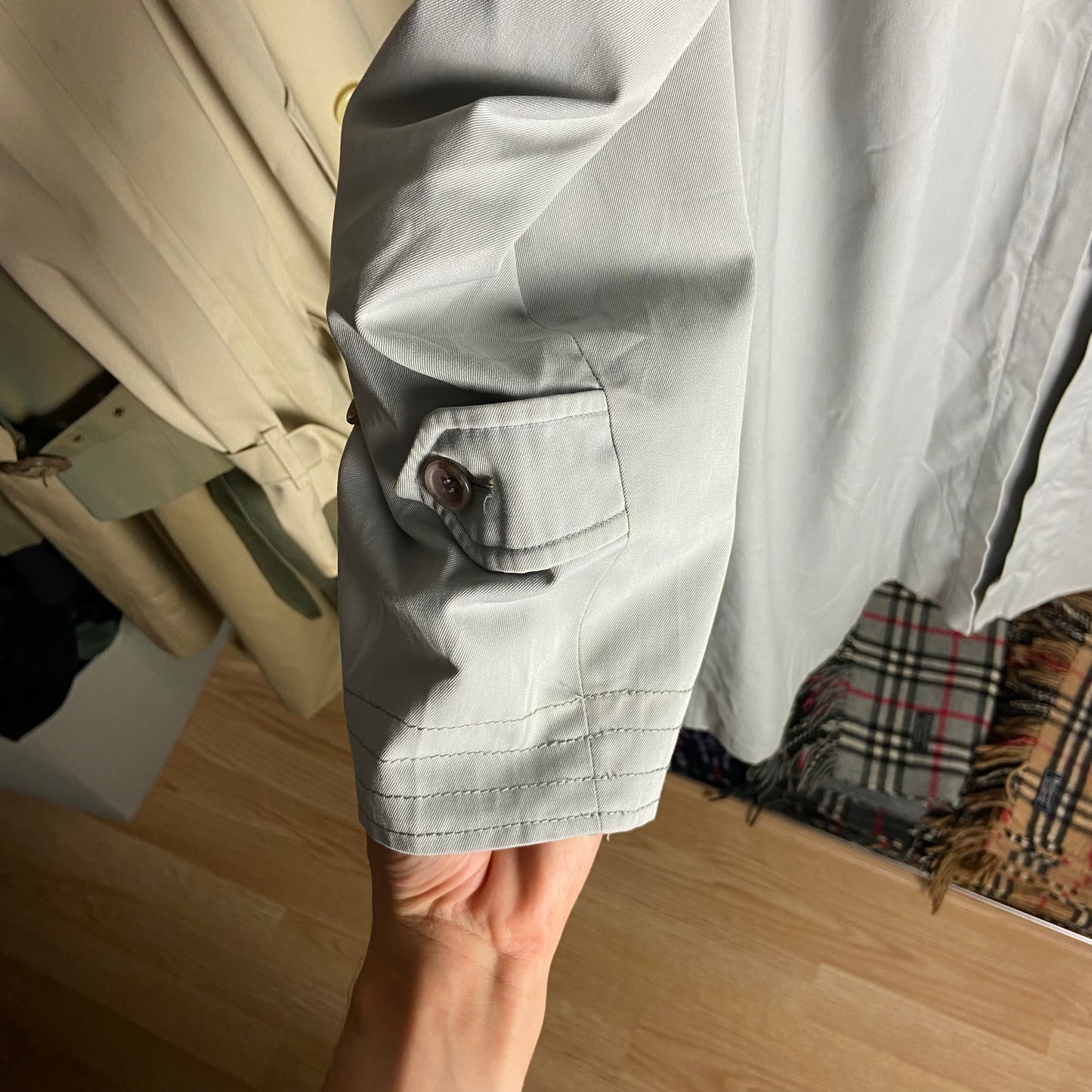 Burberry Trenchcoat Size 14/L