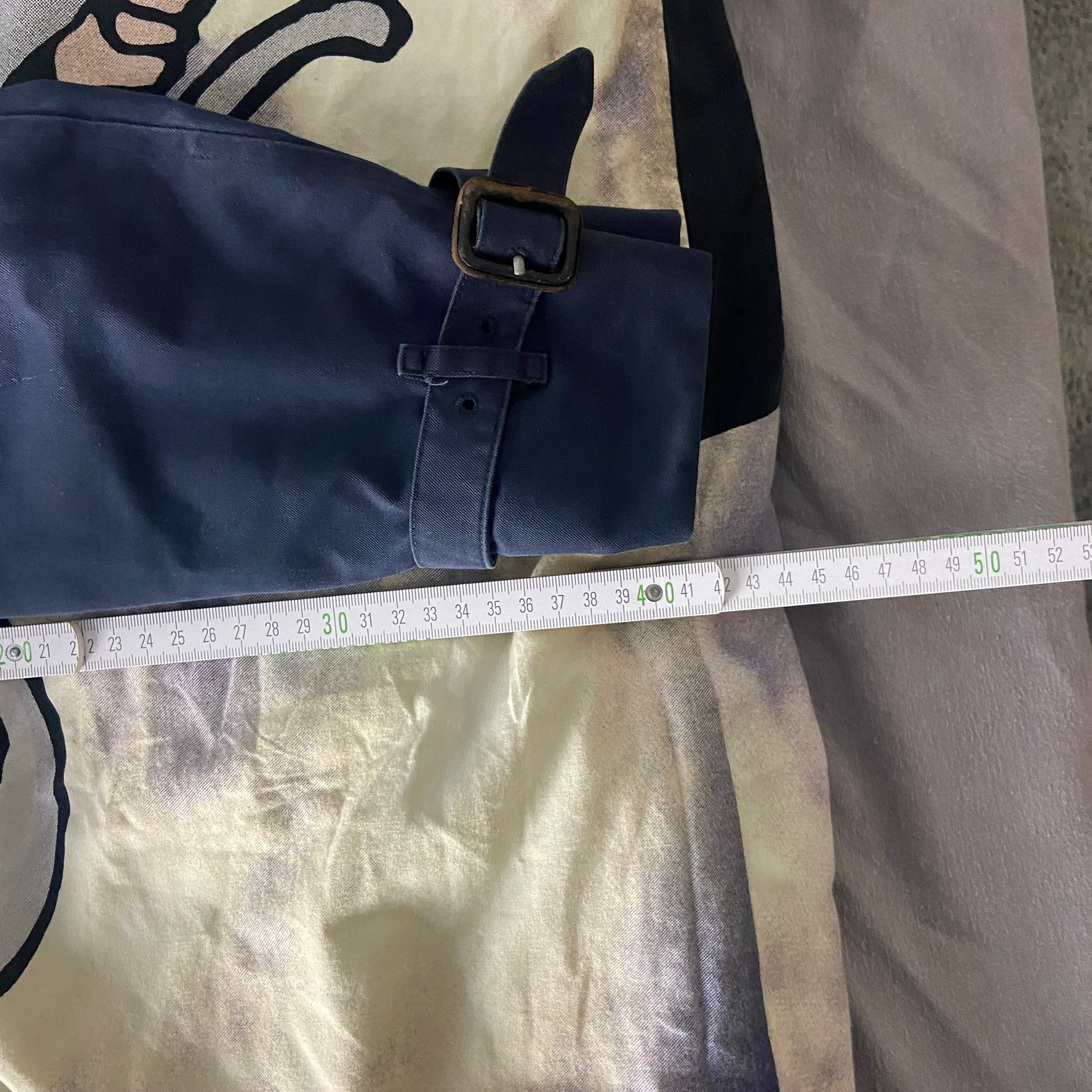 Burberrys Trenchcoat (10/S)