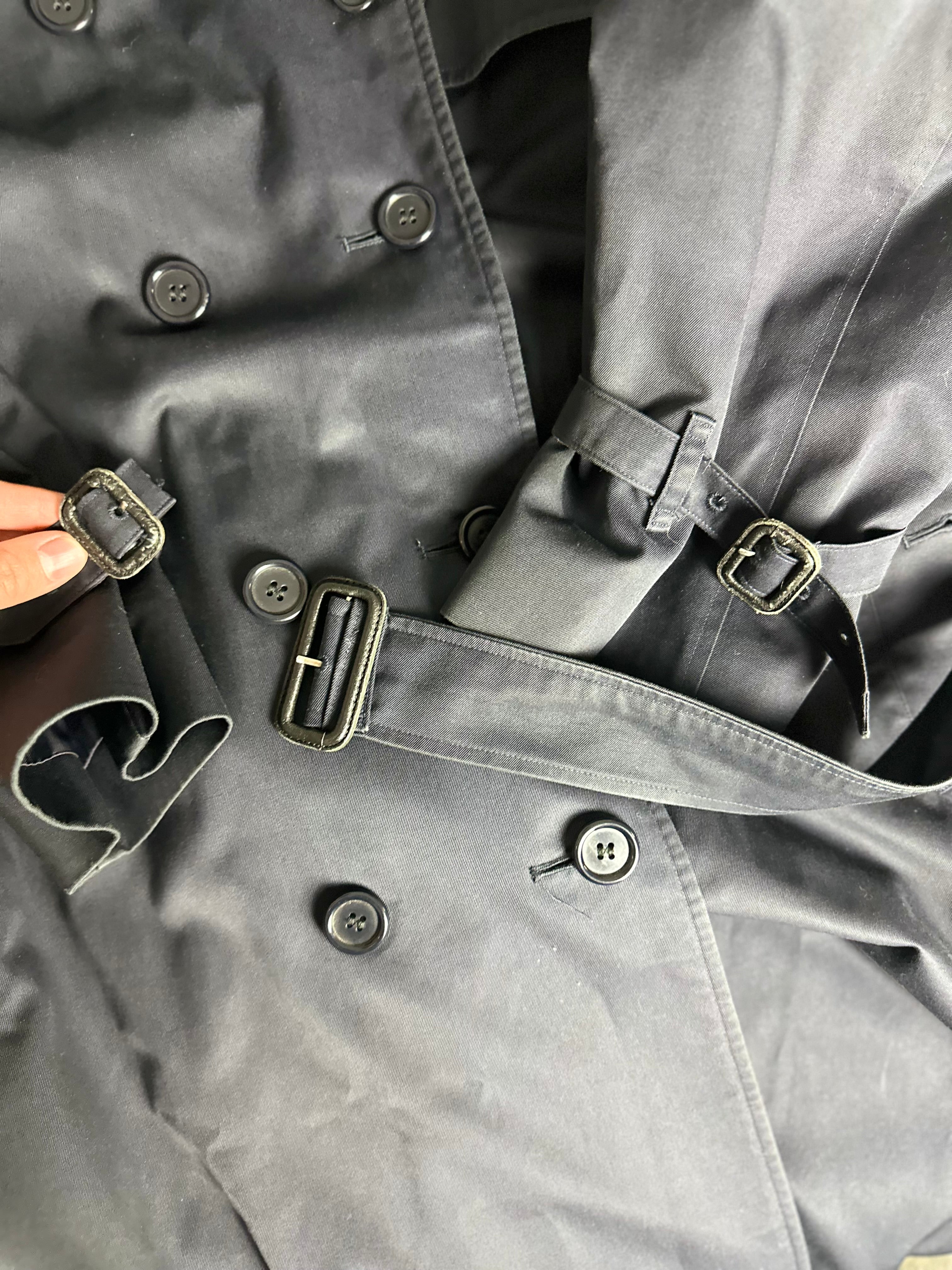 Burberrys Trenchcoat (10/S)