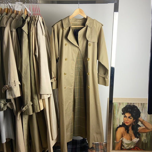 Burberry Trenchcoat Size 10/S