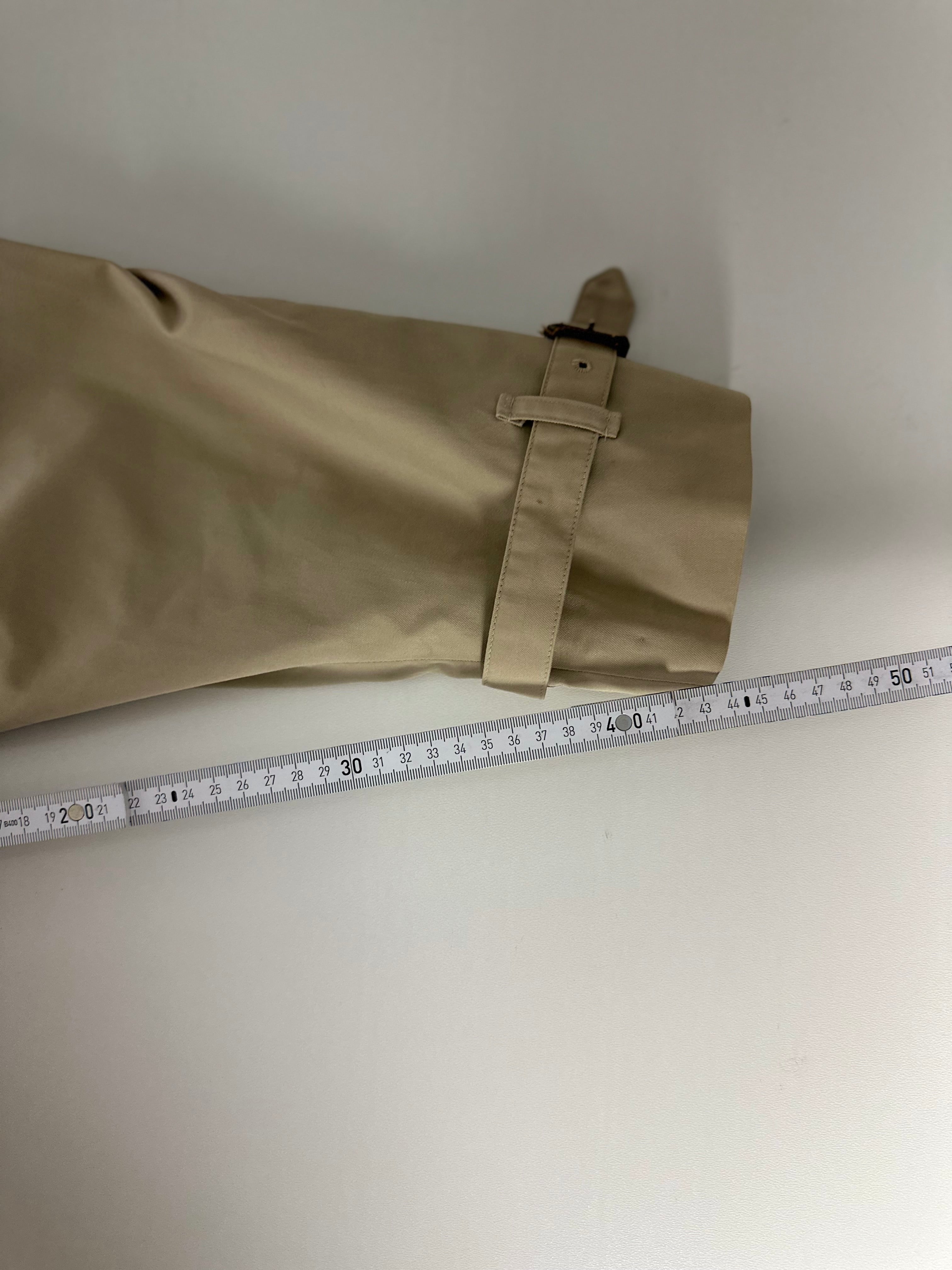Burberrys Trenchcoat (12/M)