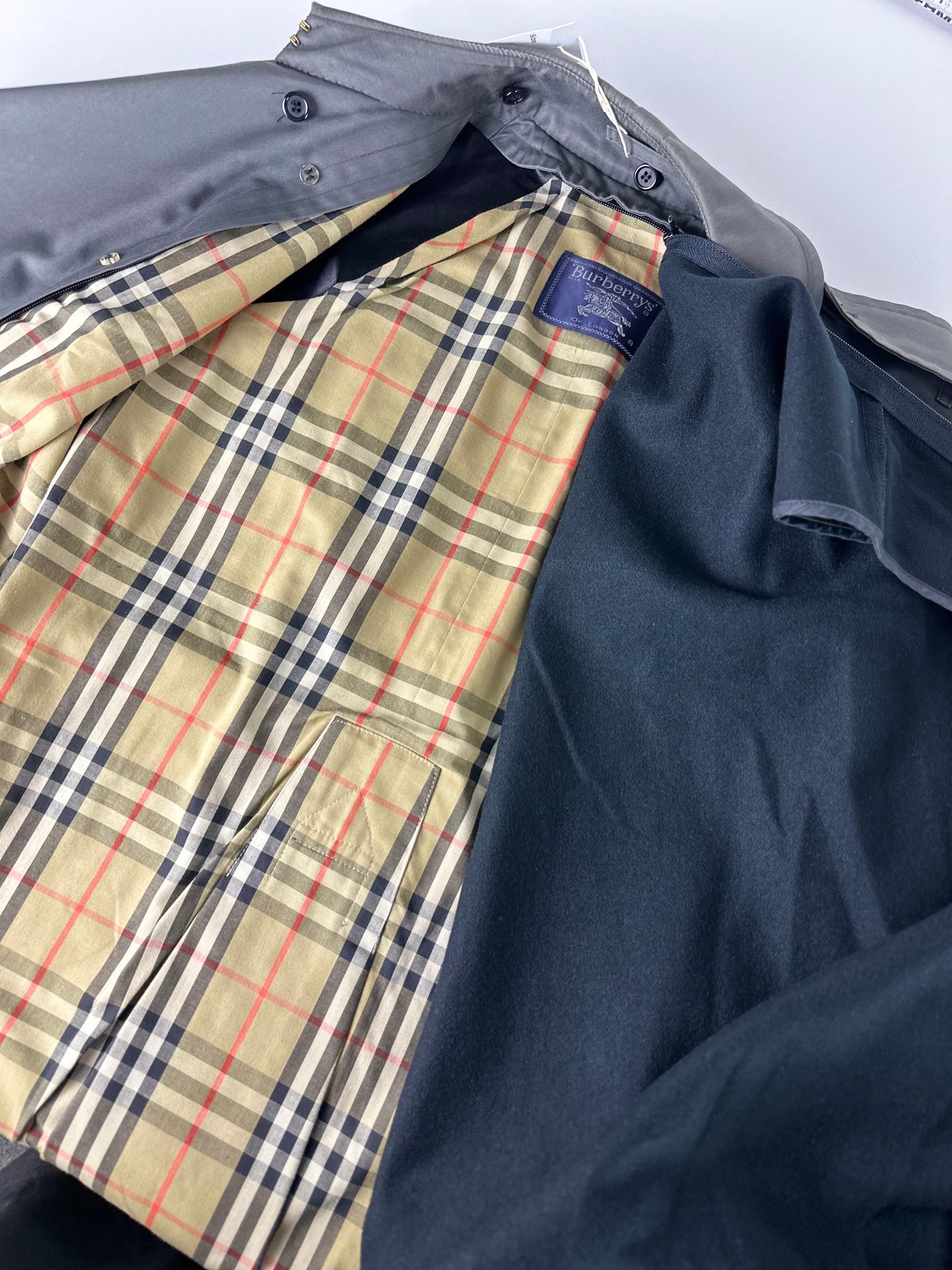 Vintage Burberry Trench Coat Size 14 L With Lining