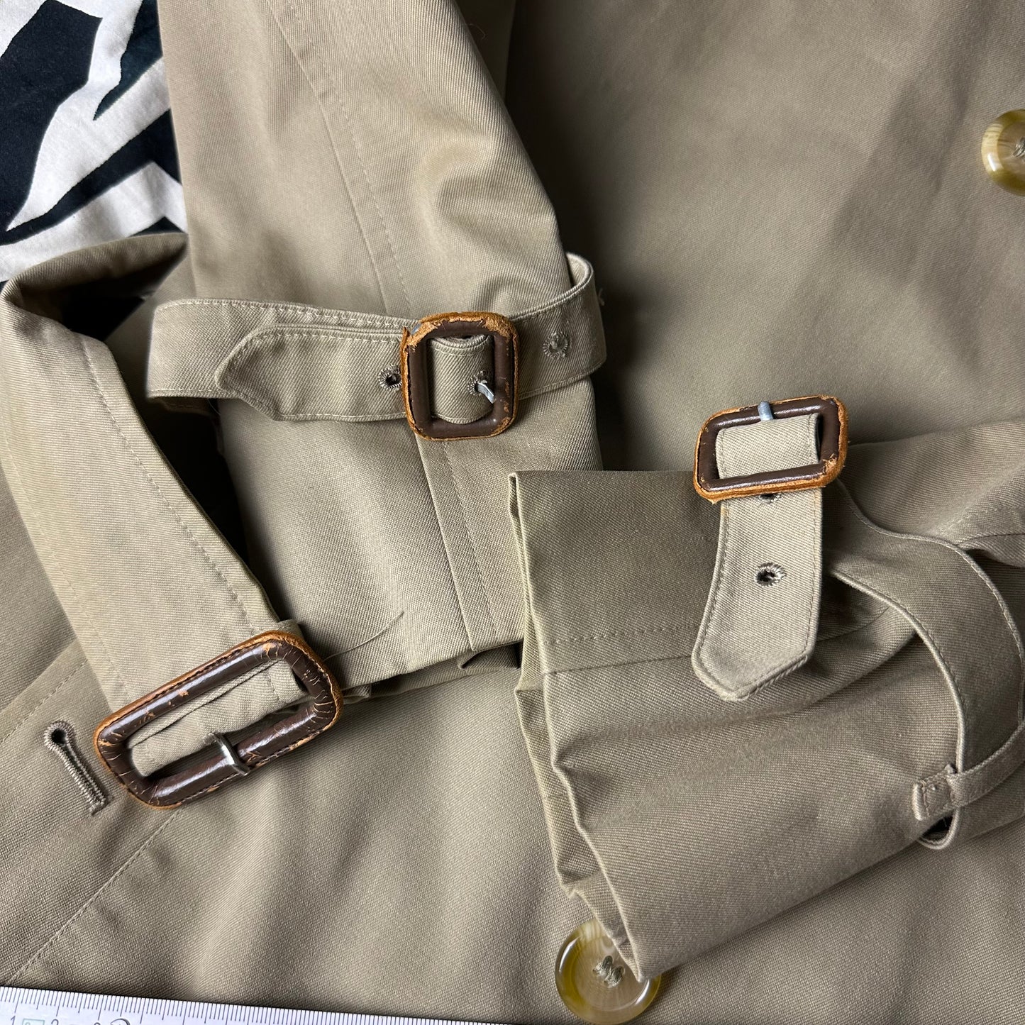 Burberrys Trenchcoat (10/S)