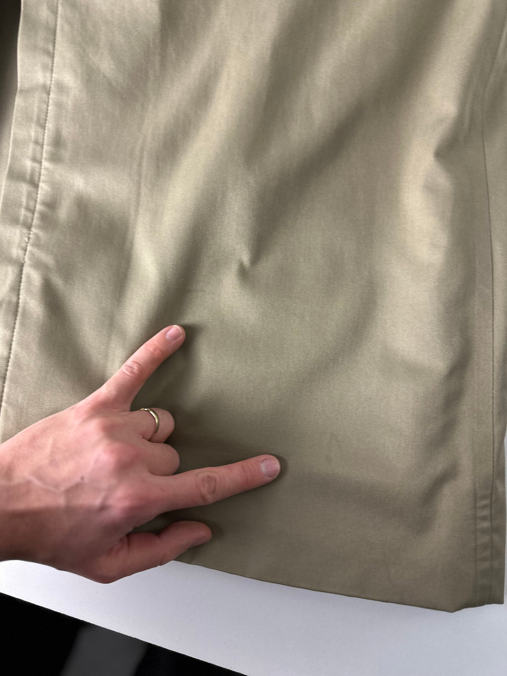 Burberrys Trenchcoat (48/M) including Inlet