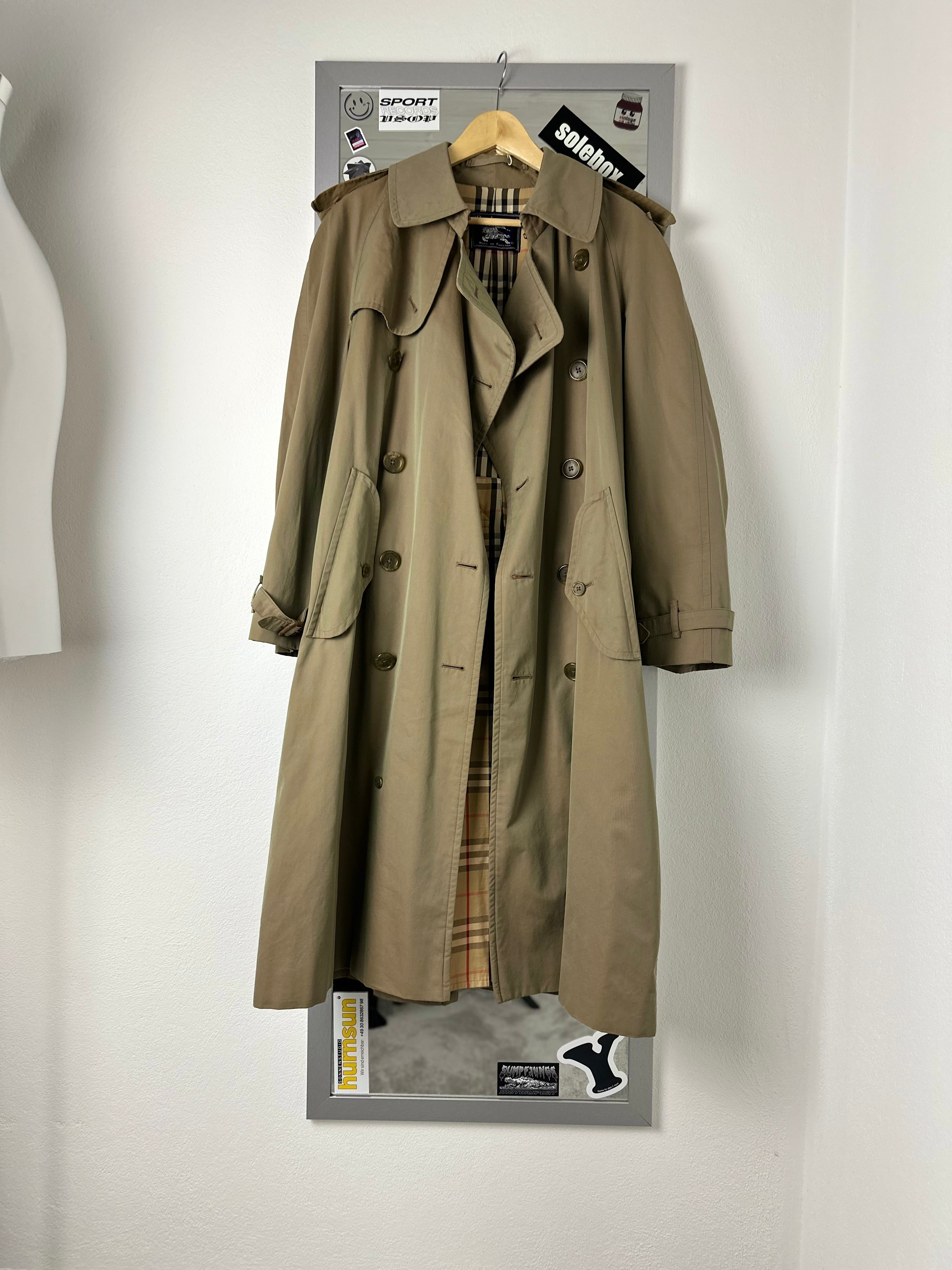 Burberrys Trenchcoat (50/L)