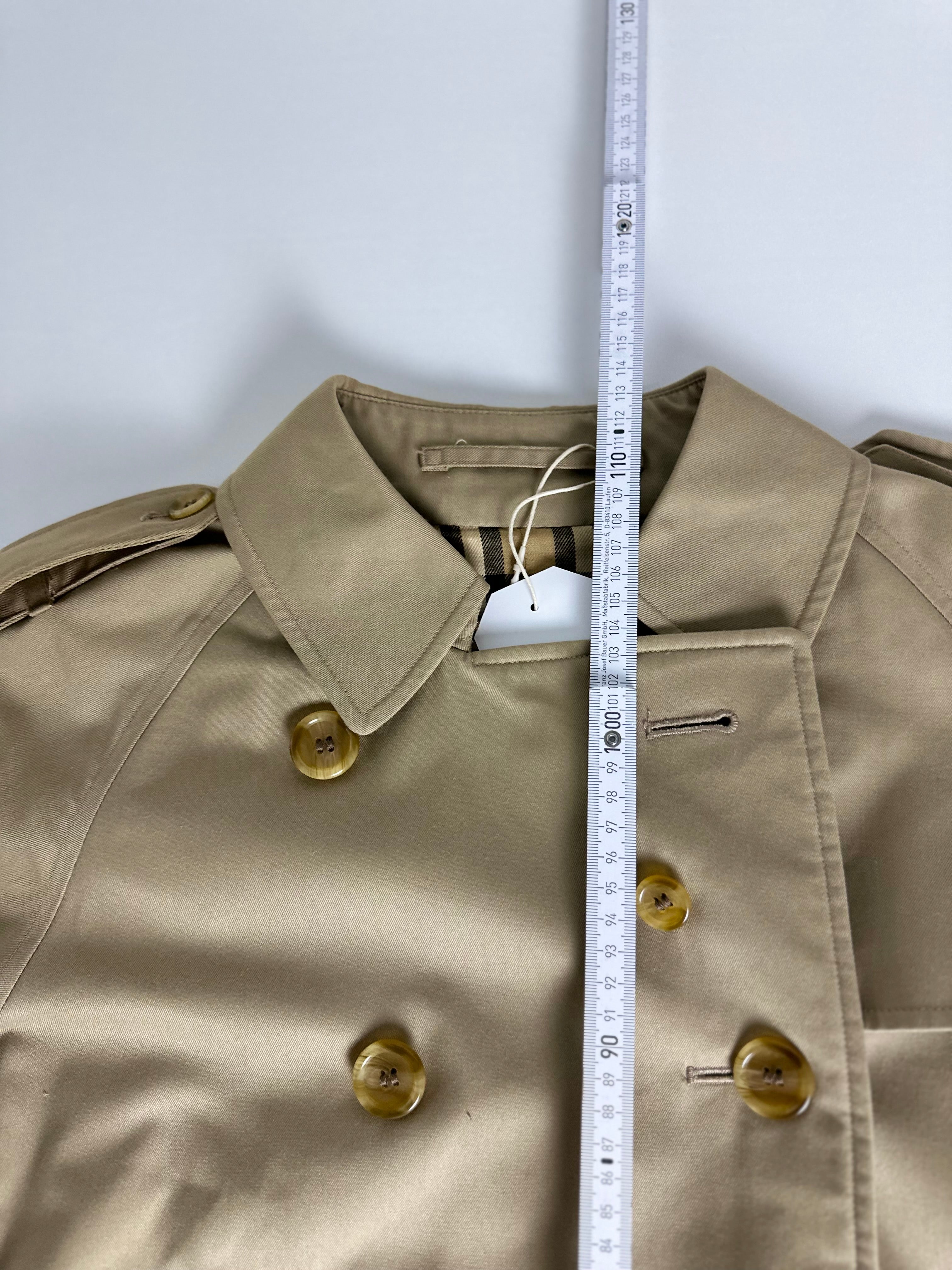 Burberrys Trenchcoat (12/M)