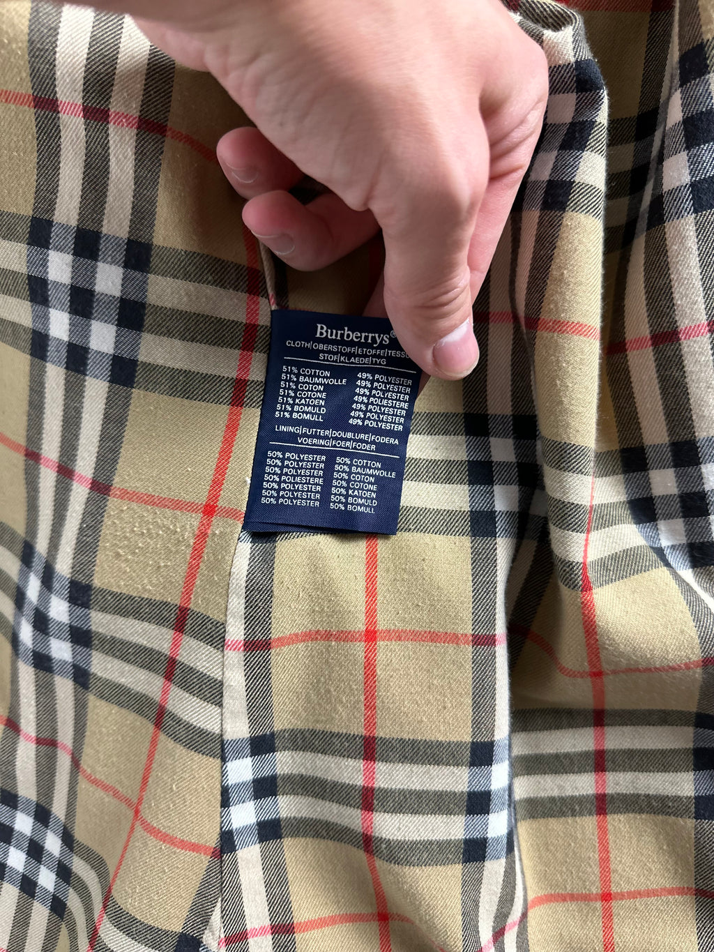 Burberrys Trenchcoat (14/L) including Inlet