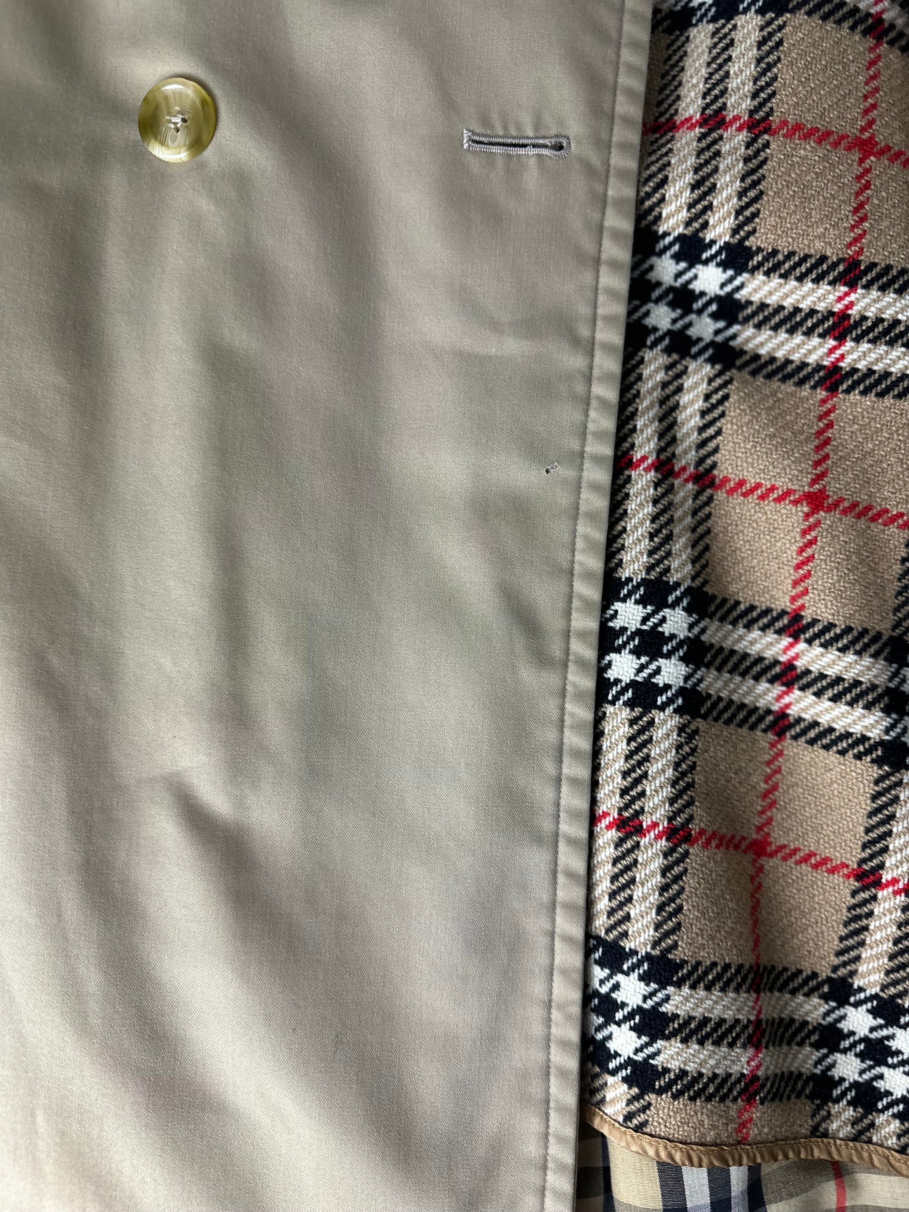 Burberrys Trenchcoat (54/XL) including Inlet