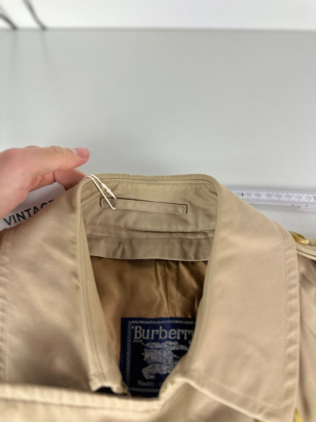 Burberrys Trenchcoat (46/S) including Inlet
