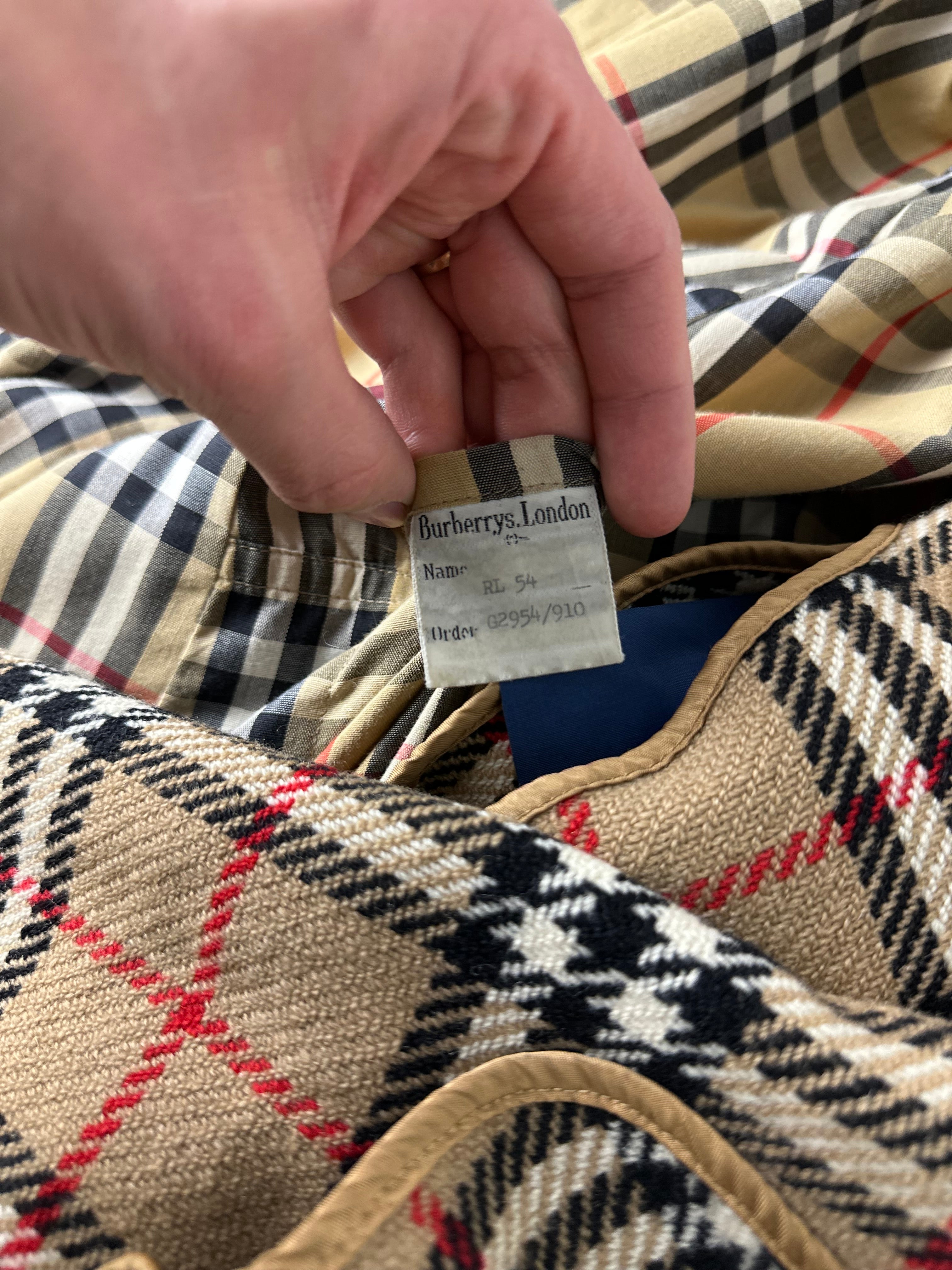 Burberrys Trenchcoat (54/XL) including Inlet