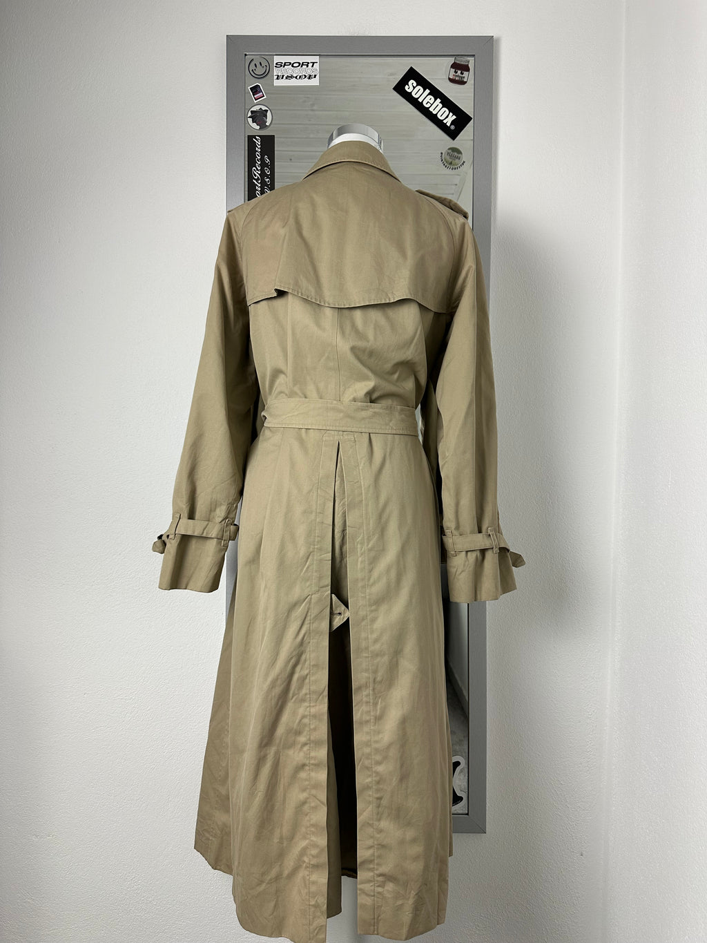 Burberrys Trenchcoat (14/L)