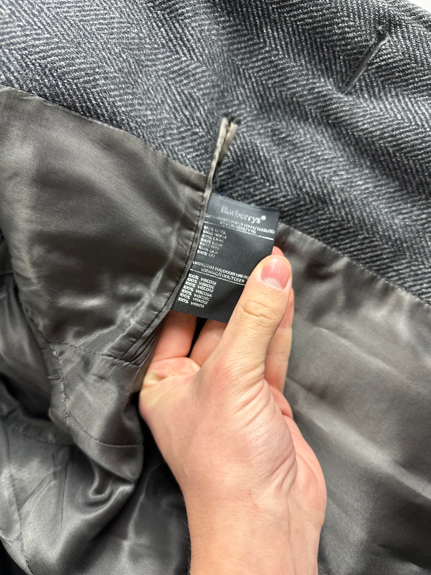 Burberrys Coat (46/S)
