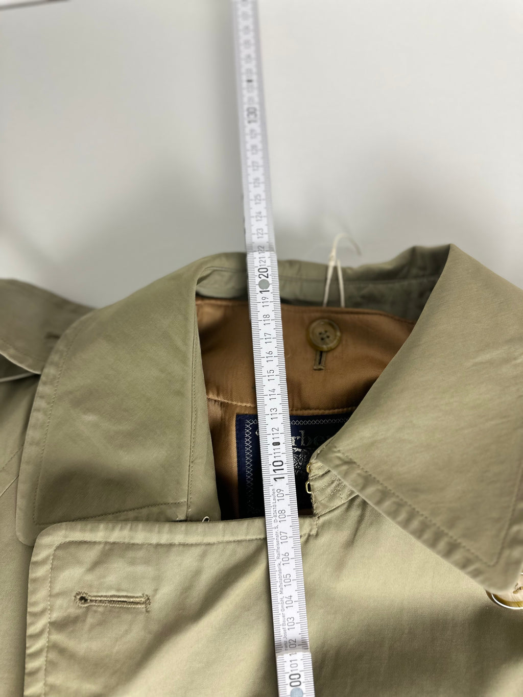 Burberrys Trenchcoat (48/M) including Inlet