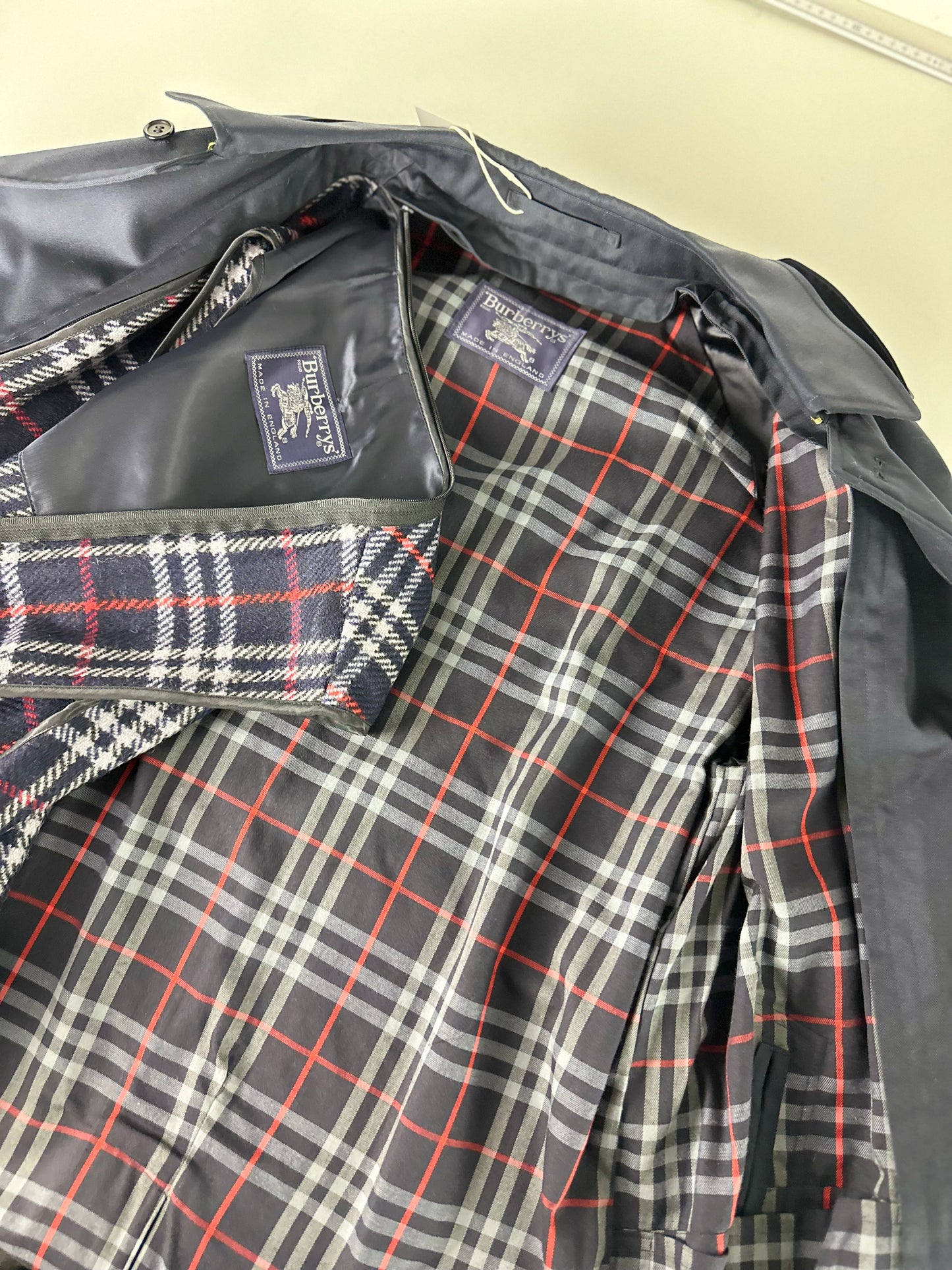 Vintage Burberry Trench Coat Size 54 XL With Lining