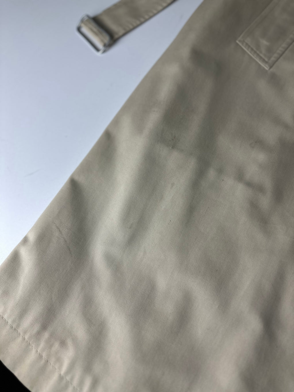 Burberrys Trenchcoat (10/S)