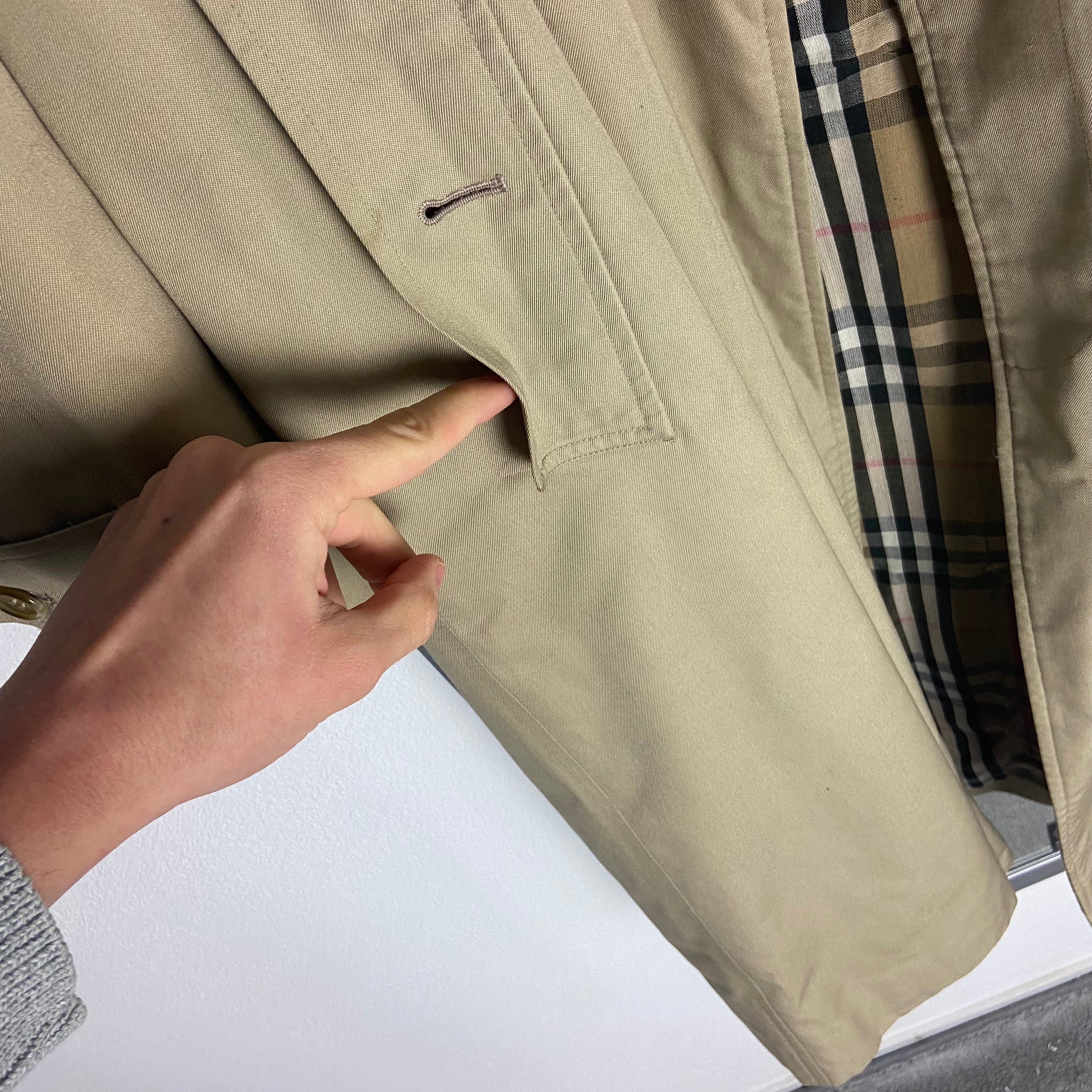 Burberry Trenchcoat Size 48/M