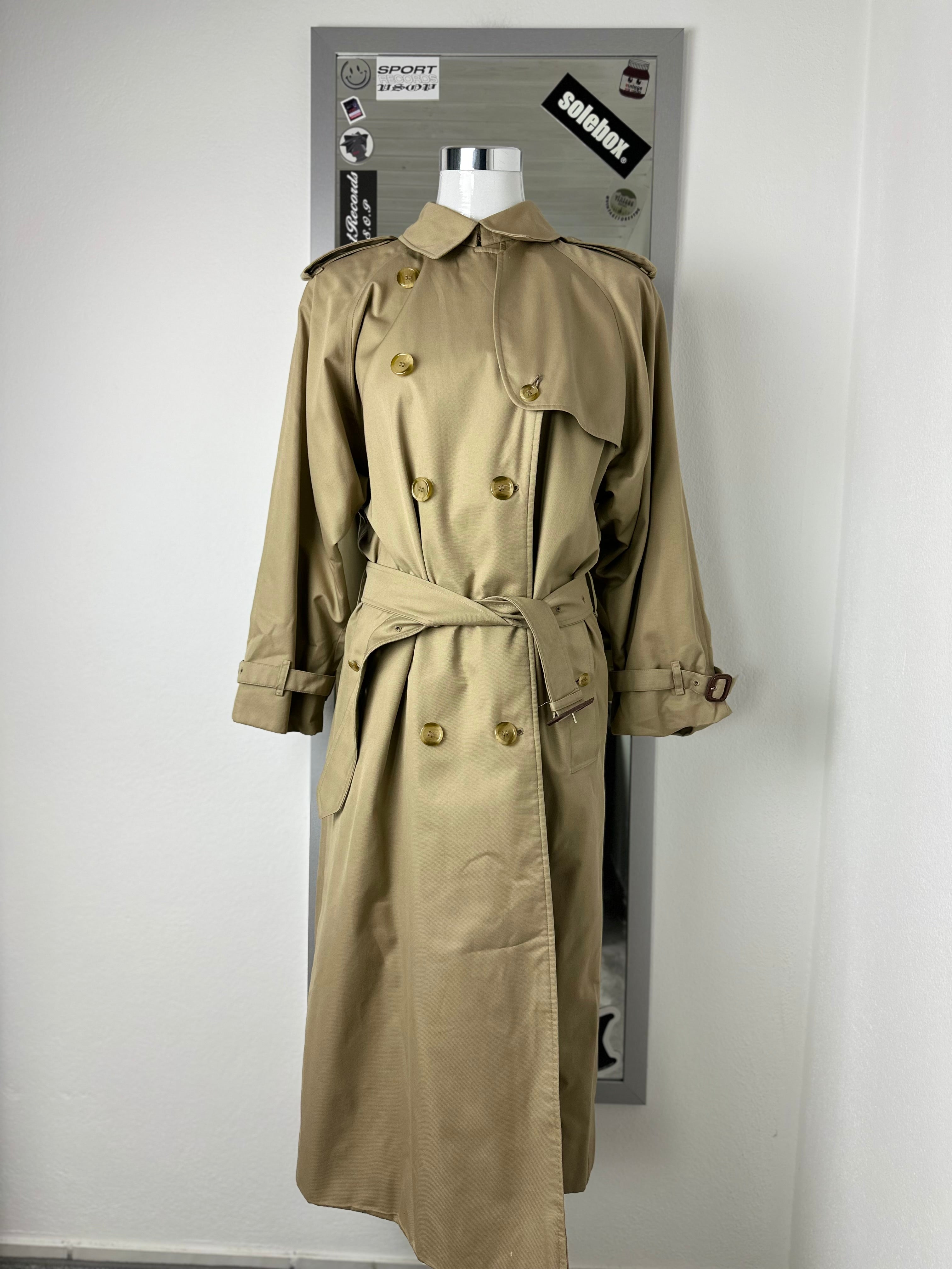 Burberrys Trenchcoat (12/M)