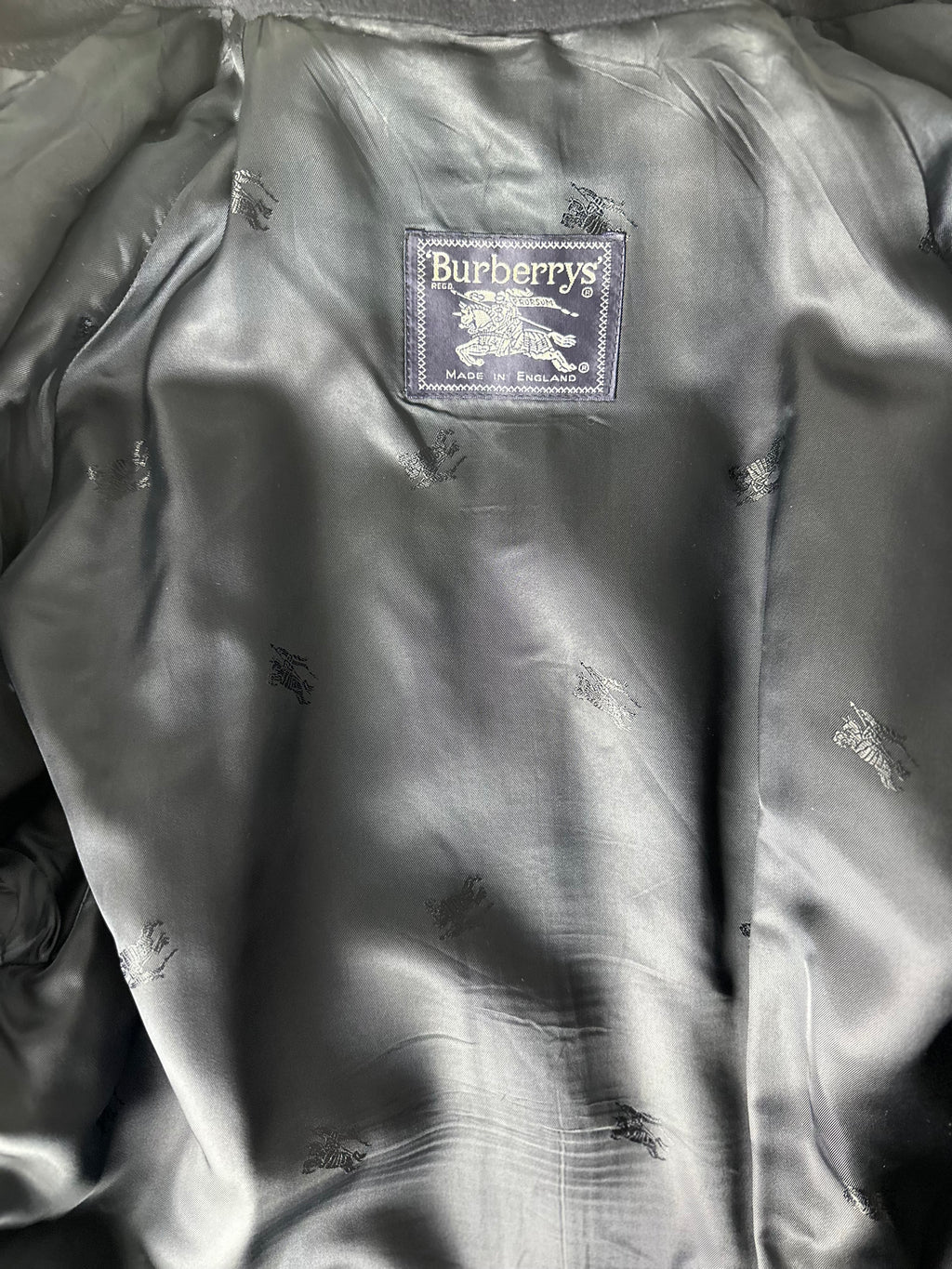Burberrys Coat (14/L)