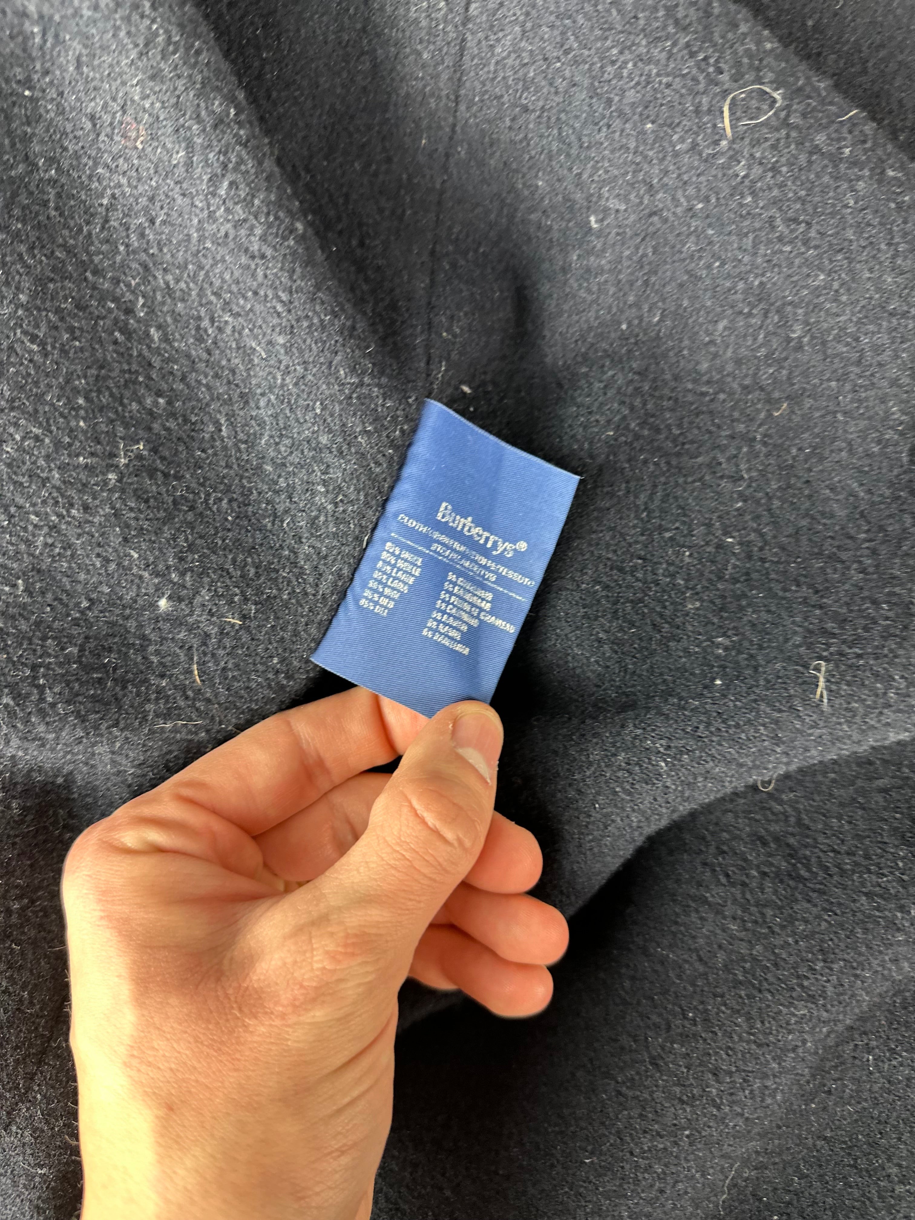 Burberrys Trenchcoat (16/XL) including Inlet