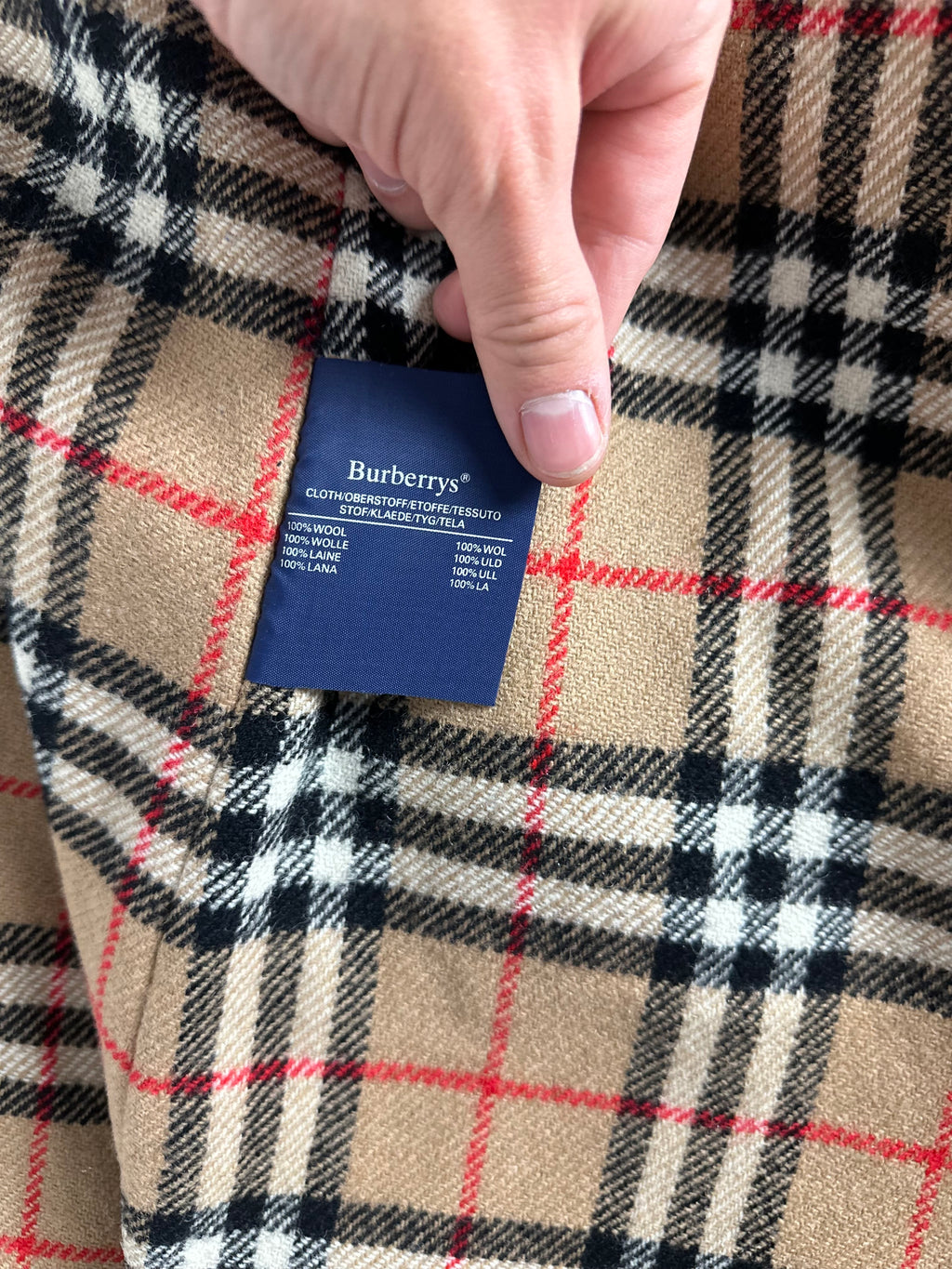 Burberrys Trenchcoat (16/XL) including Inlet