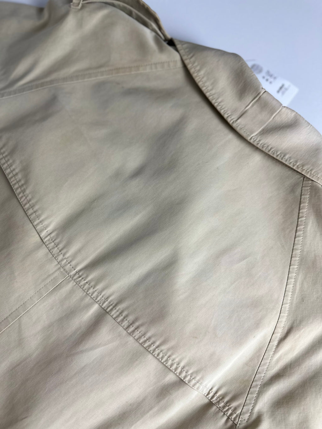 Burberrys Trenchcoat (10/S)