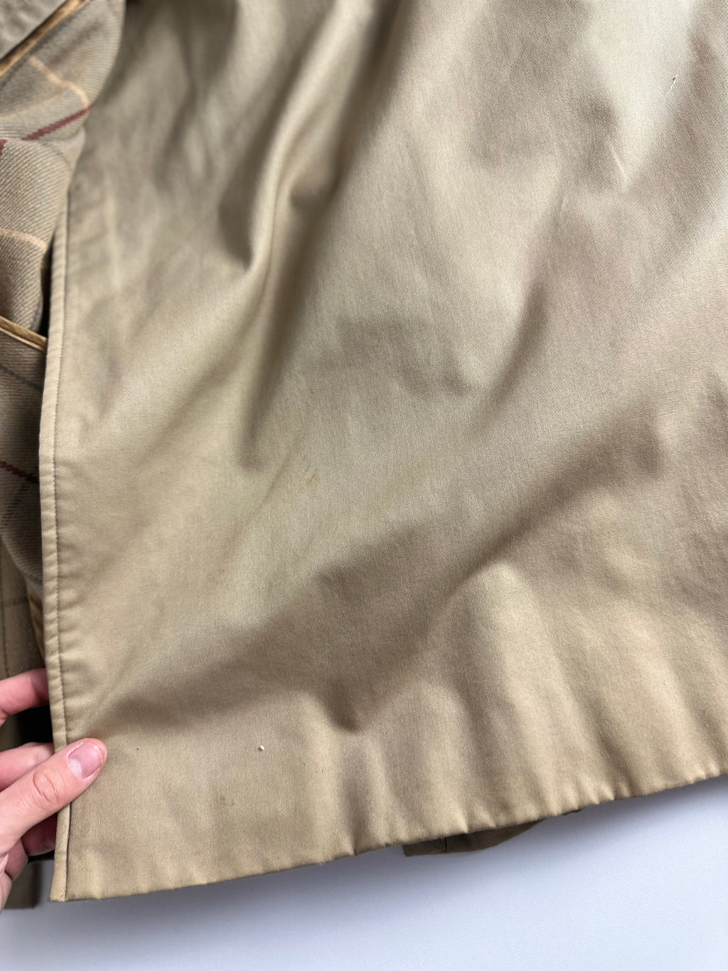 Burberrys Trenchcoat (14/L) including Inlet