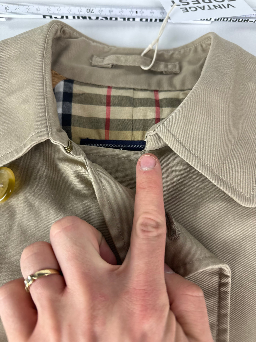 Burberrys Trenchcoat (12/M)