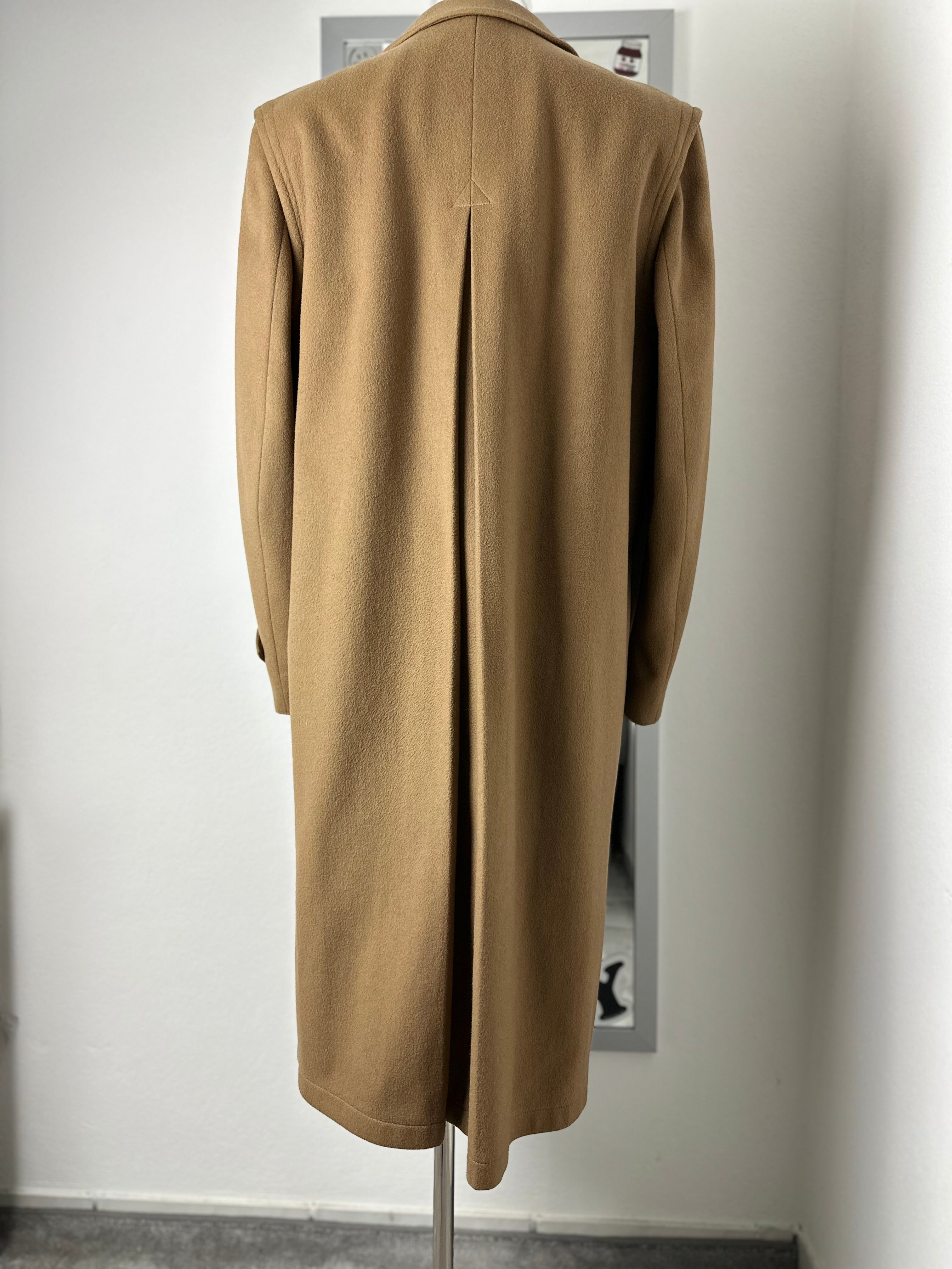 Burberrys Coat (50/L)