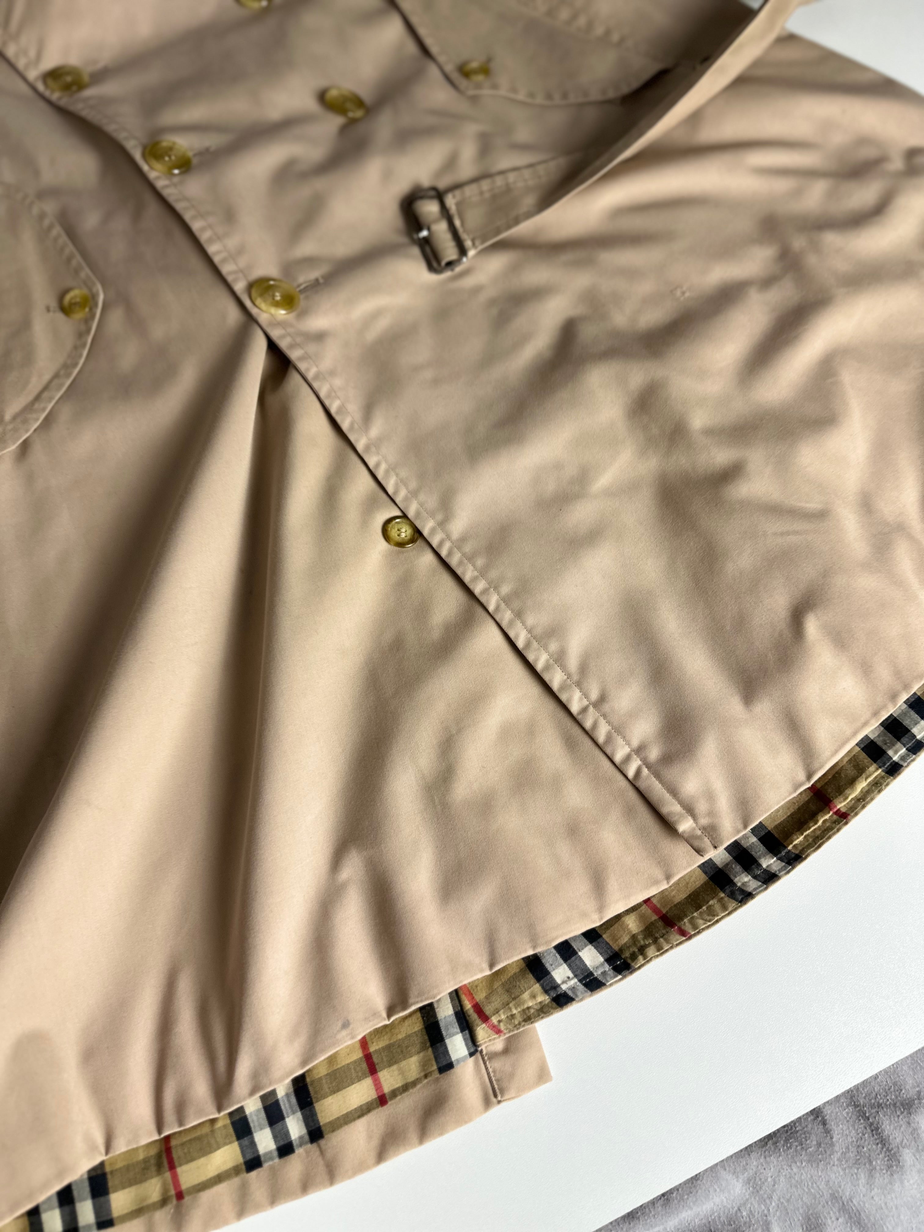Burberrys Trenchcoat (52/L)