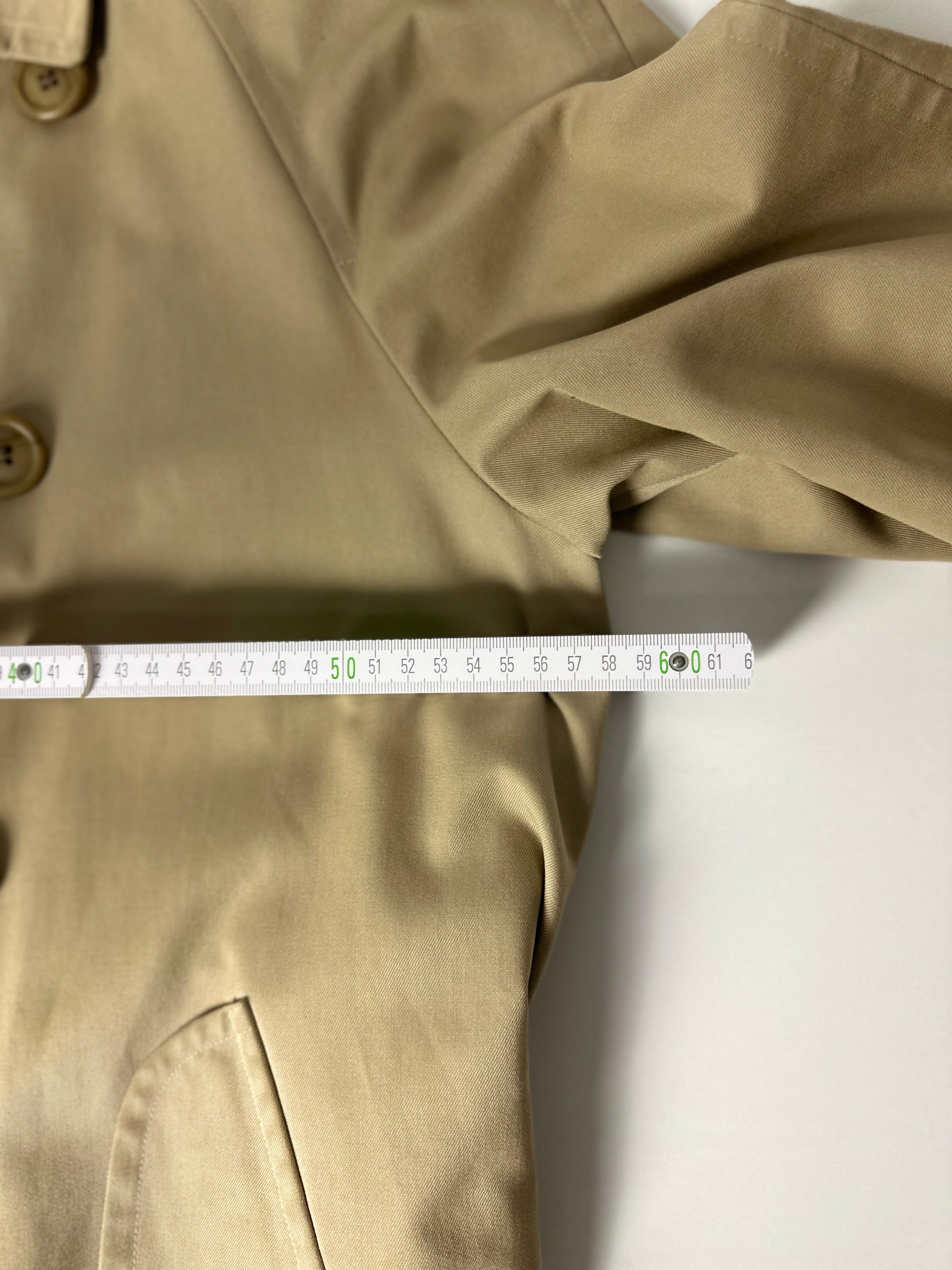 Burberrys Trenchcoat (50/L)