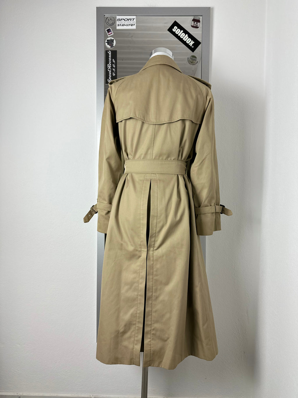 Burberrys Trenchcoat (12/M)