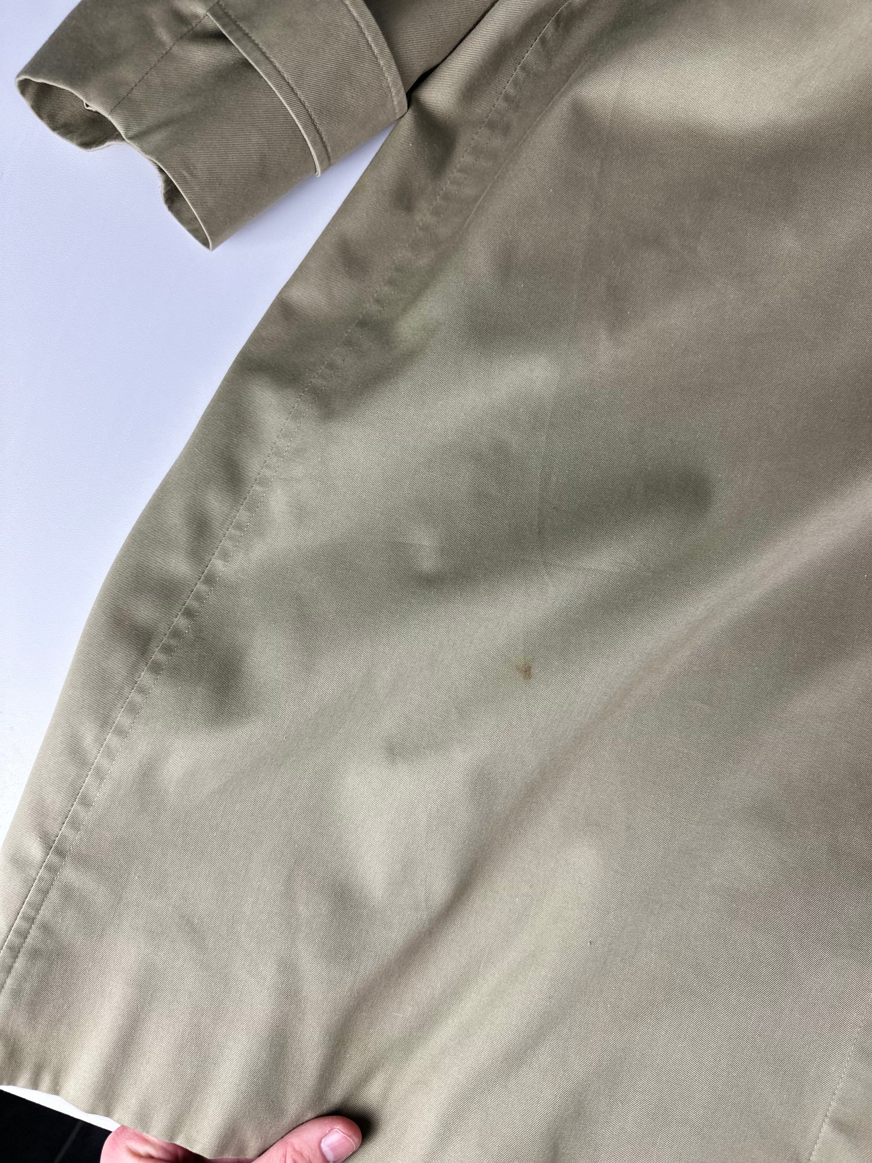 Burberrys Trenchcoat (16/XL) including Inlet