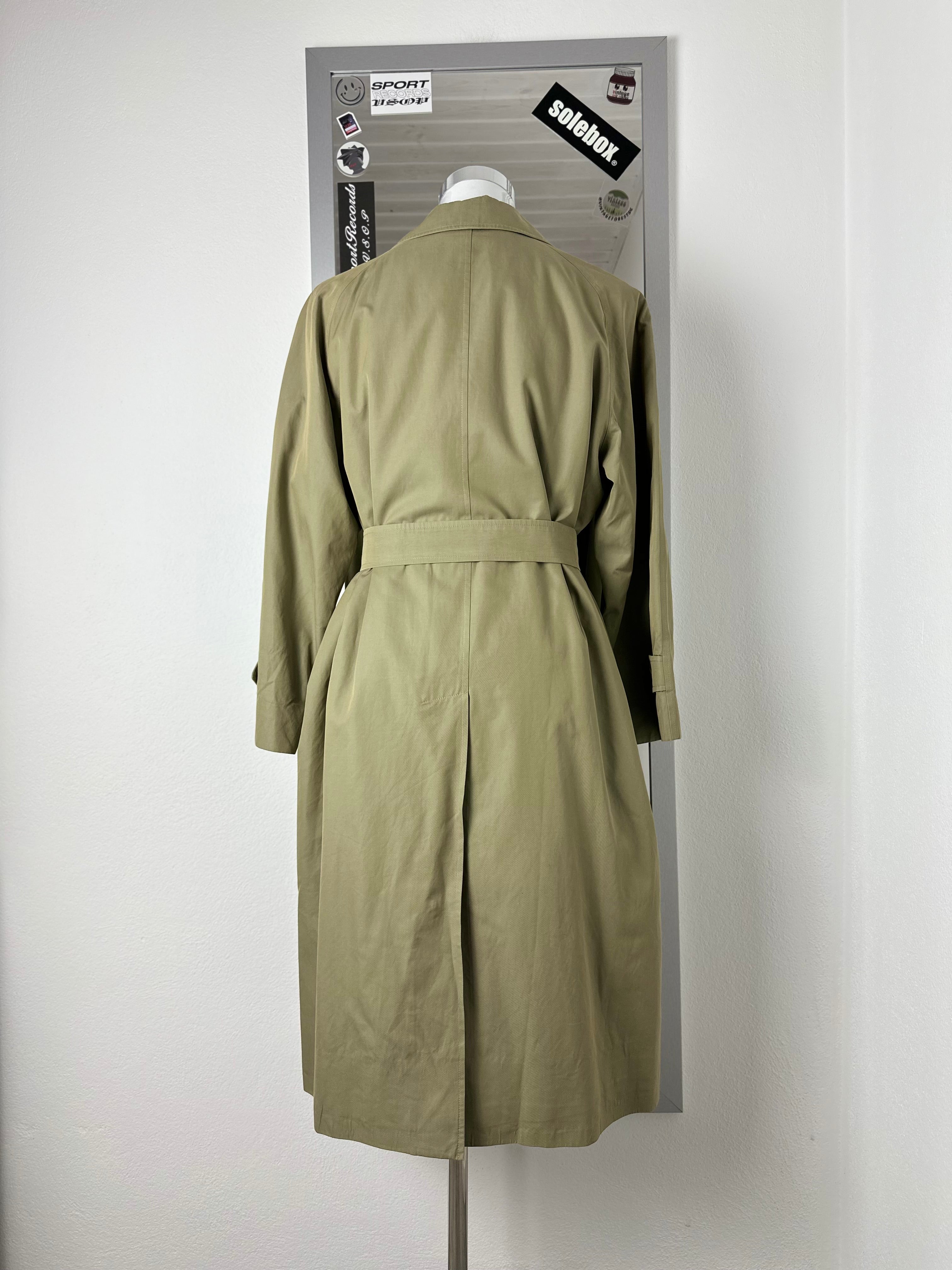 Burberrys Trenchcoat (14/L) including Inlet