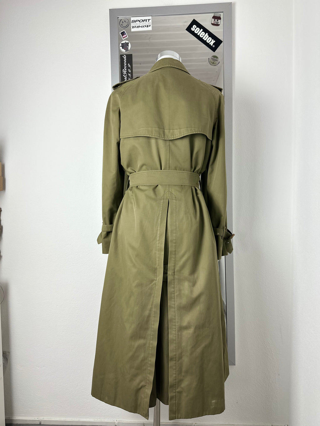 Burberrys Trenchcoat (10/S) including Inlet