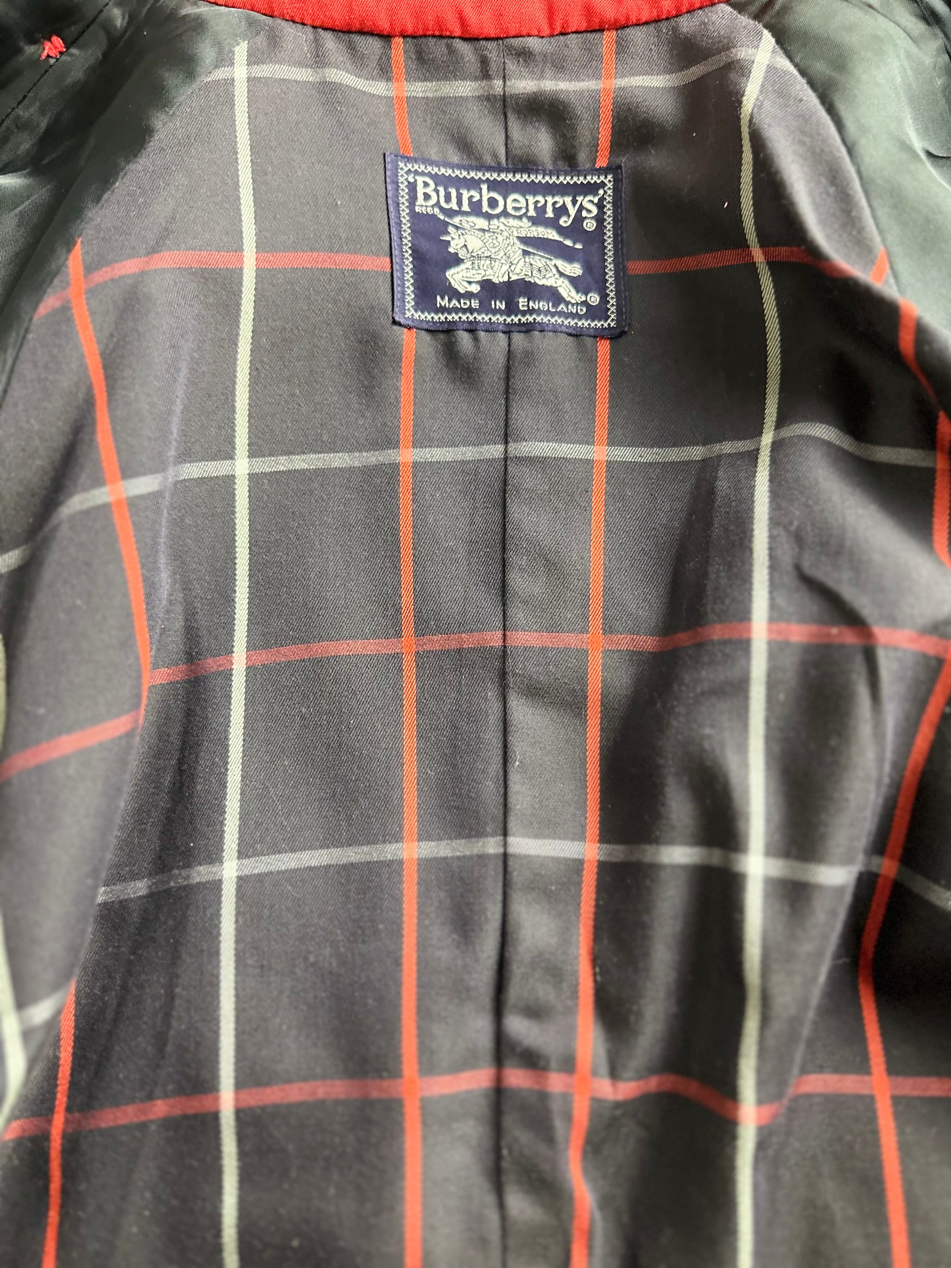 Burberrys Trenchcoat (16/XL)