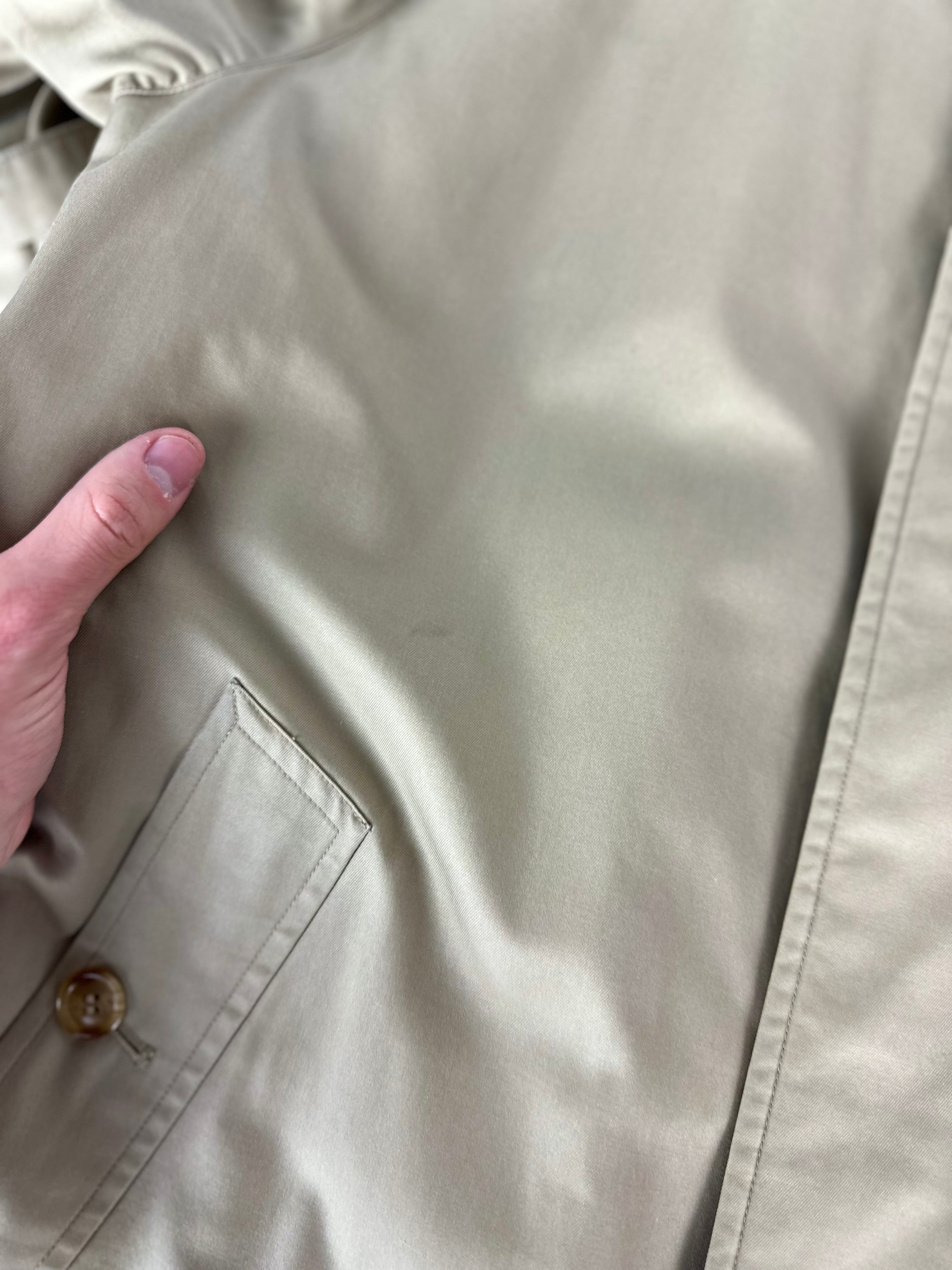 Burberrys Trenchcoat (52/L) including Inlet