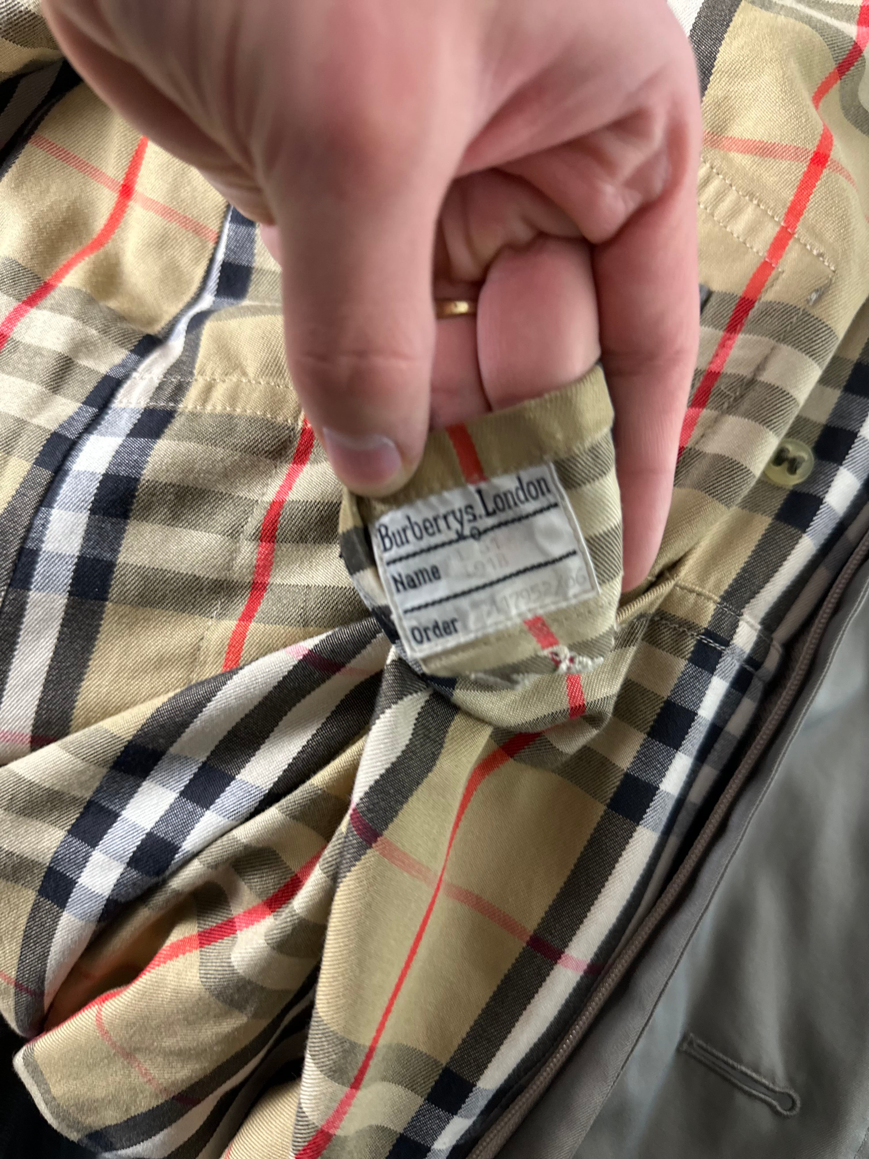 Burberrys Trenchcoat (52/L) including Inlet