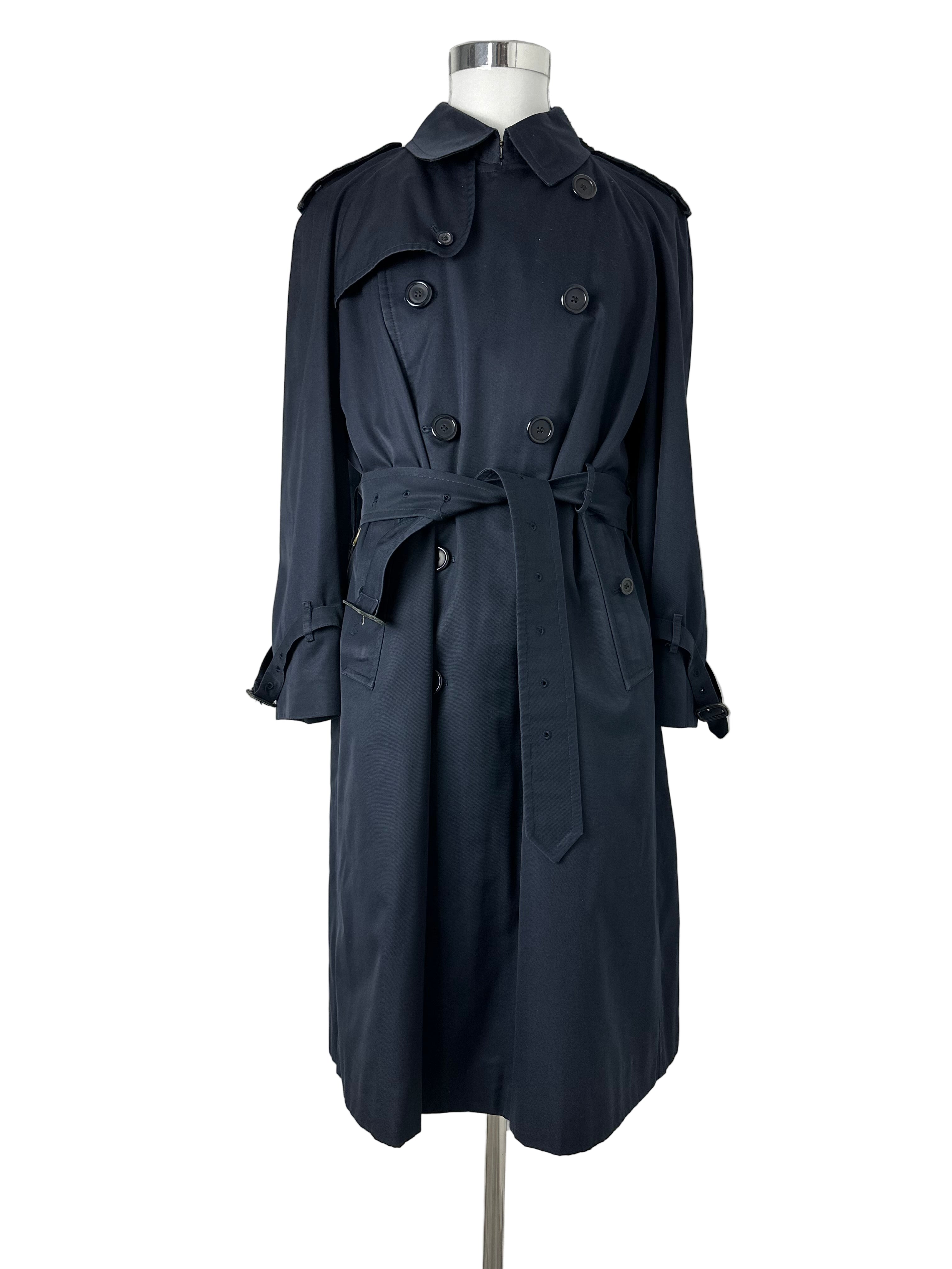 Burberrys Trenchcoat (52/L) including Inlet