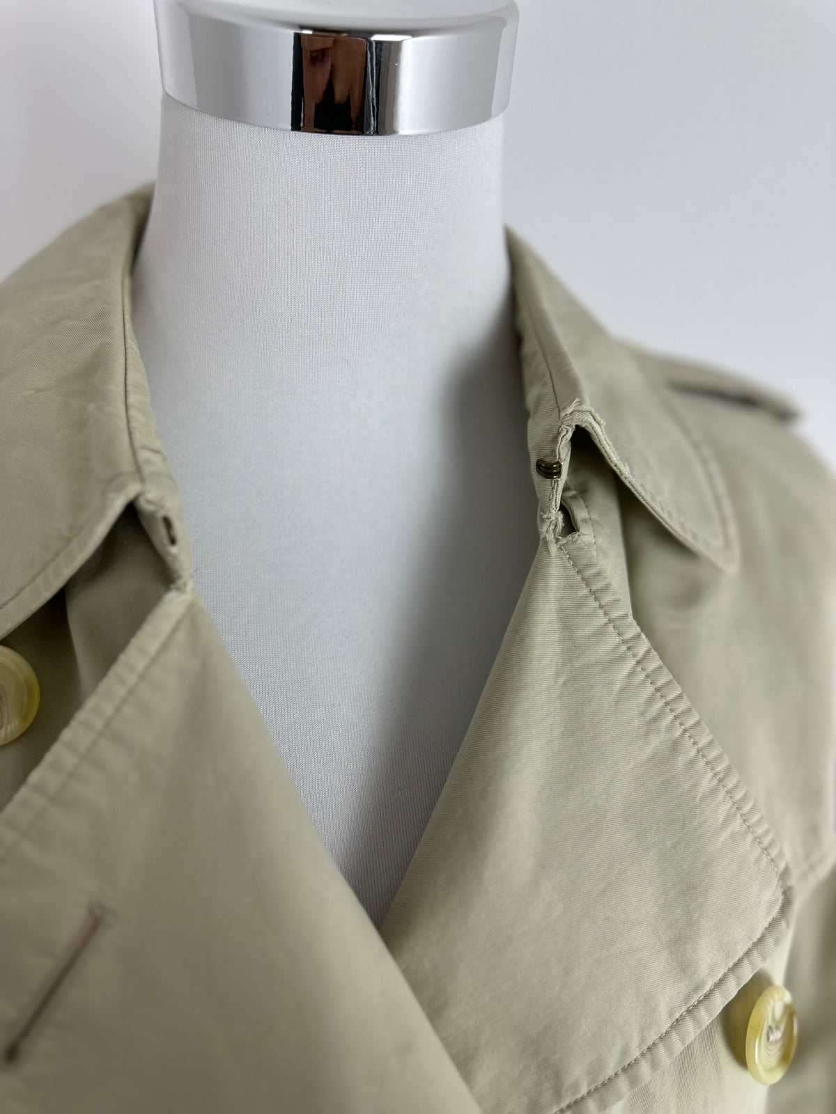 Vintage Burberry Trench Coat Creme Size 8 XS