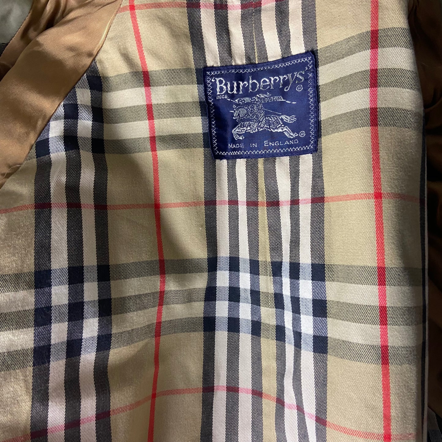Burberrys Trenchcoat (50/L)