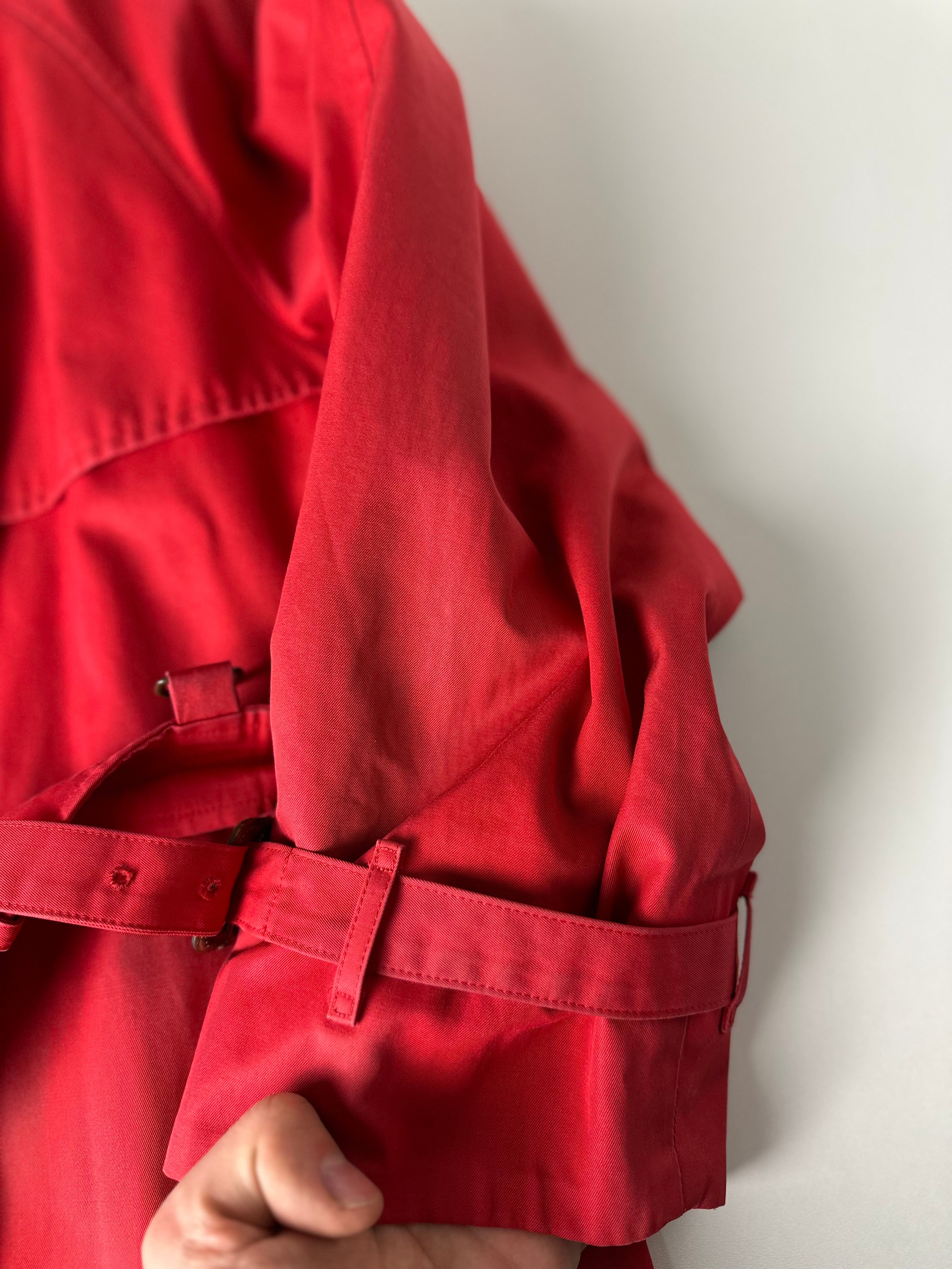 Burberrys Trenchcoat (12/M) including Inlet