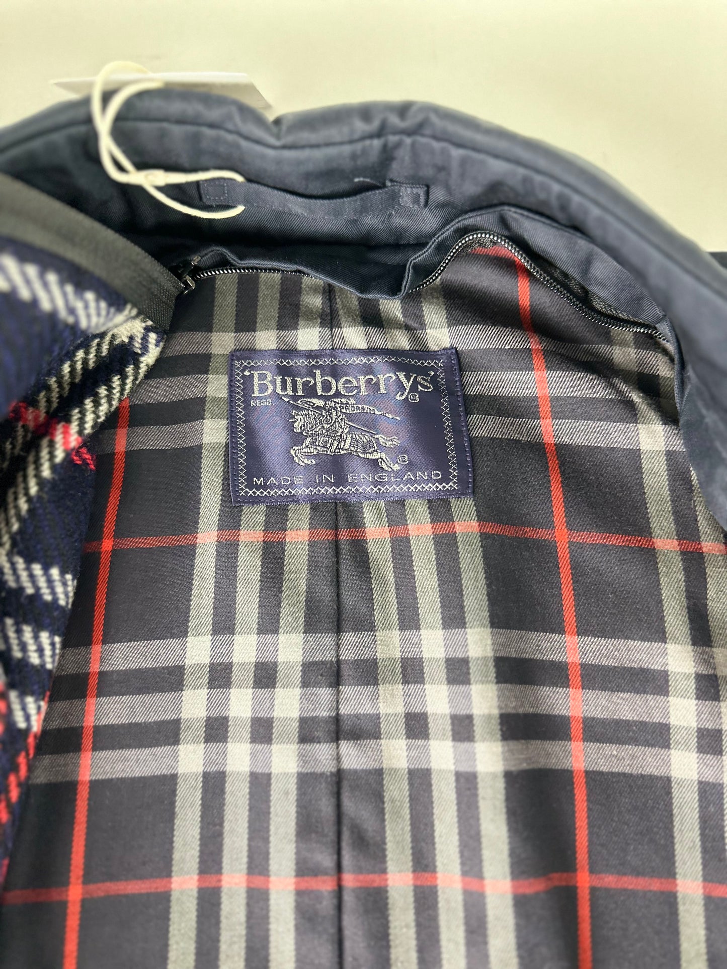 Vintage Burberry Trench Coat Size 48 M With Lining
