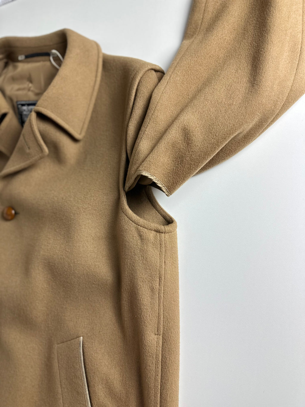 Burberrys Coat (50/L)