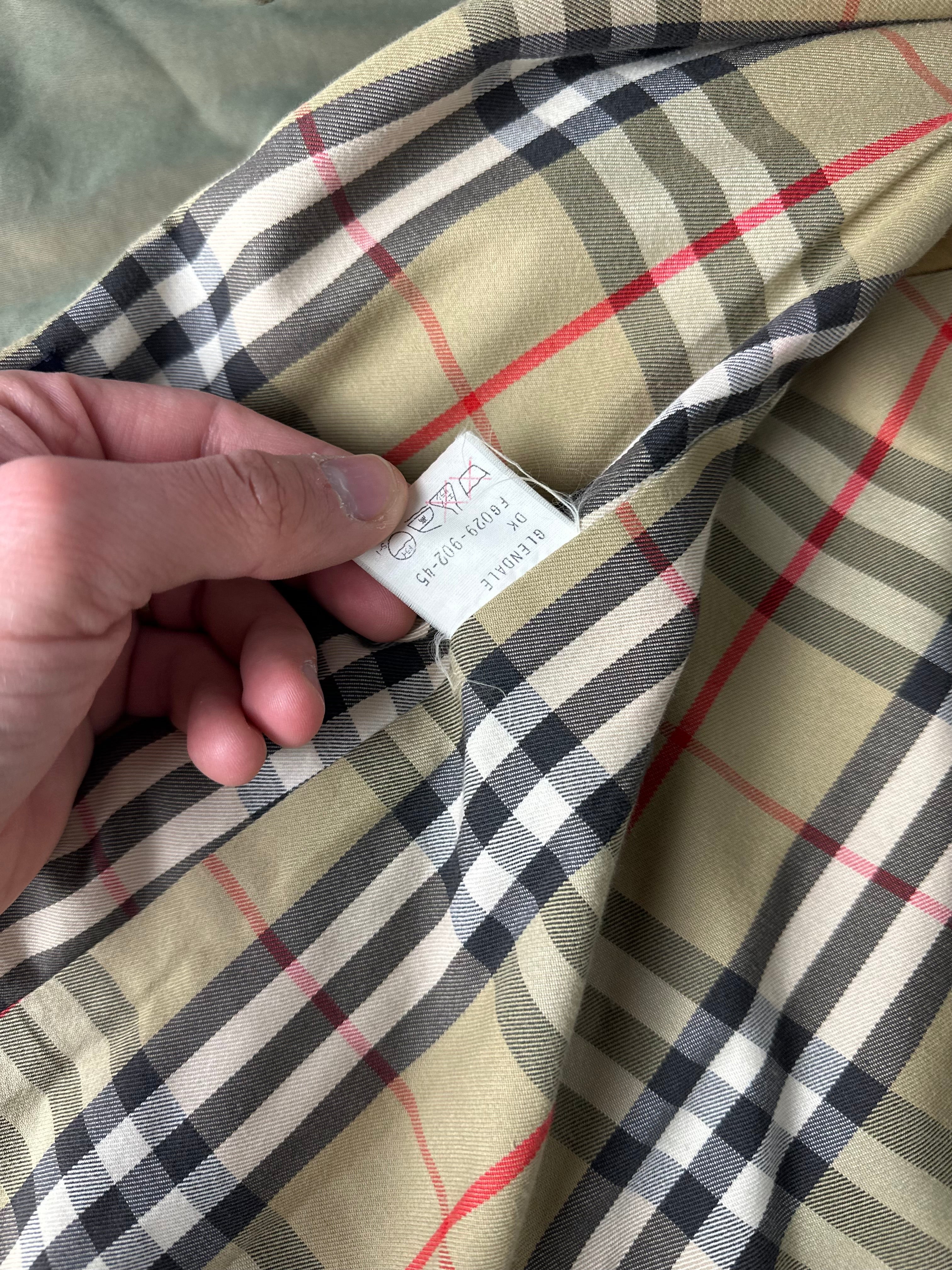Burberrys Trenchcoat (6/XXS) including Inlet