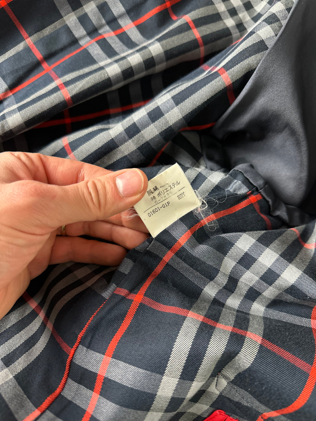 Burberrys Trenchcoat (12/M) including Inlet