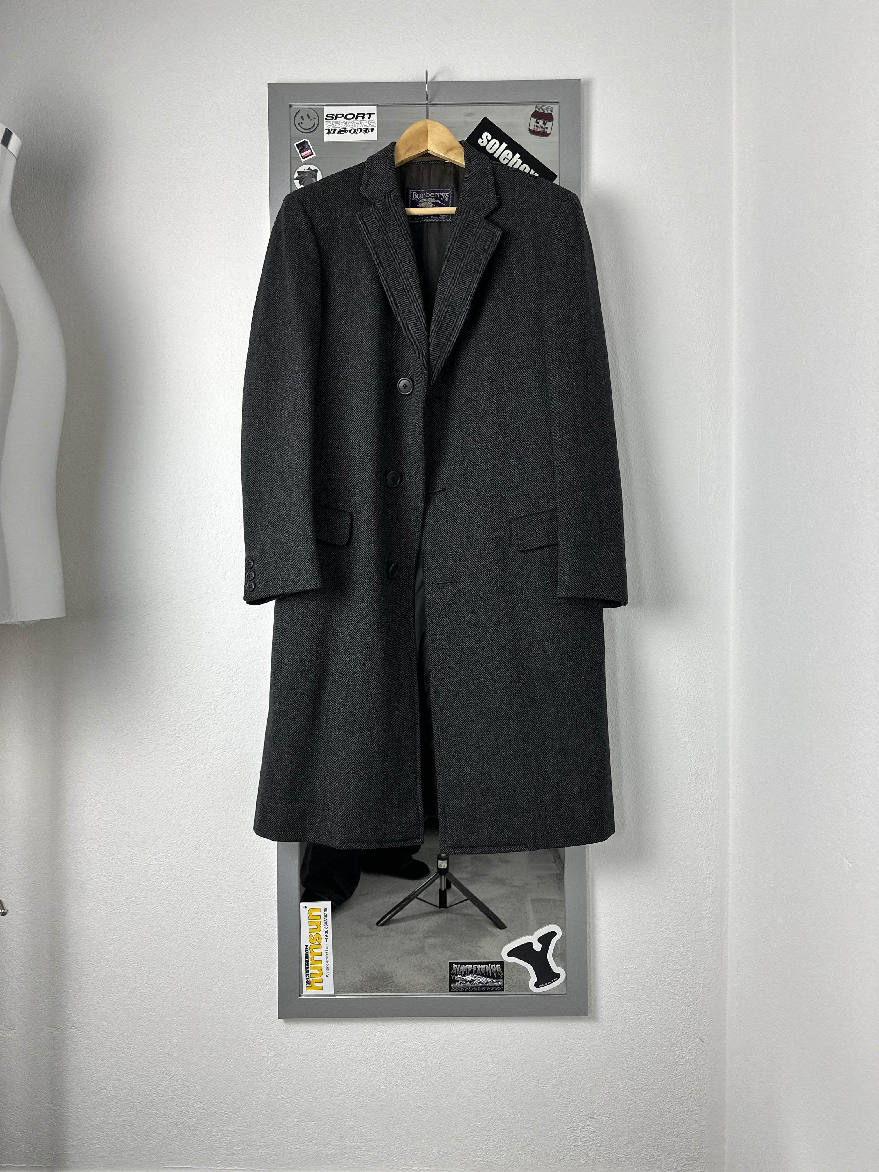 Burberrys Coat (46/S)